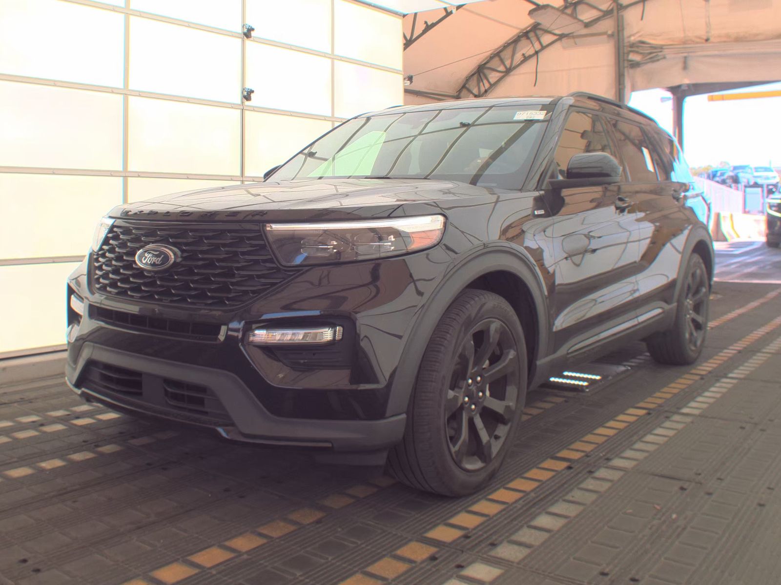 FORD EXPLORER - 1