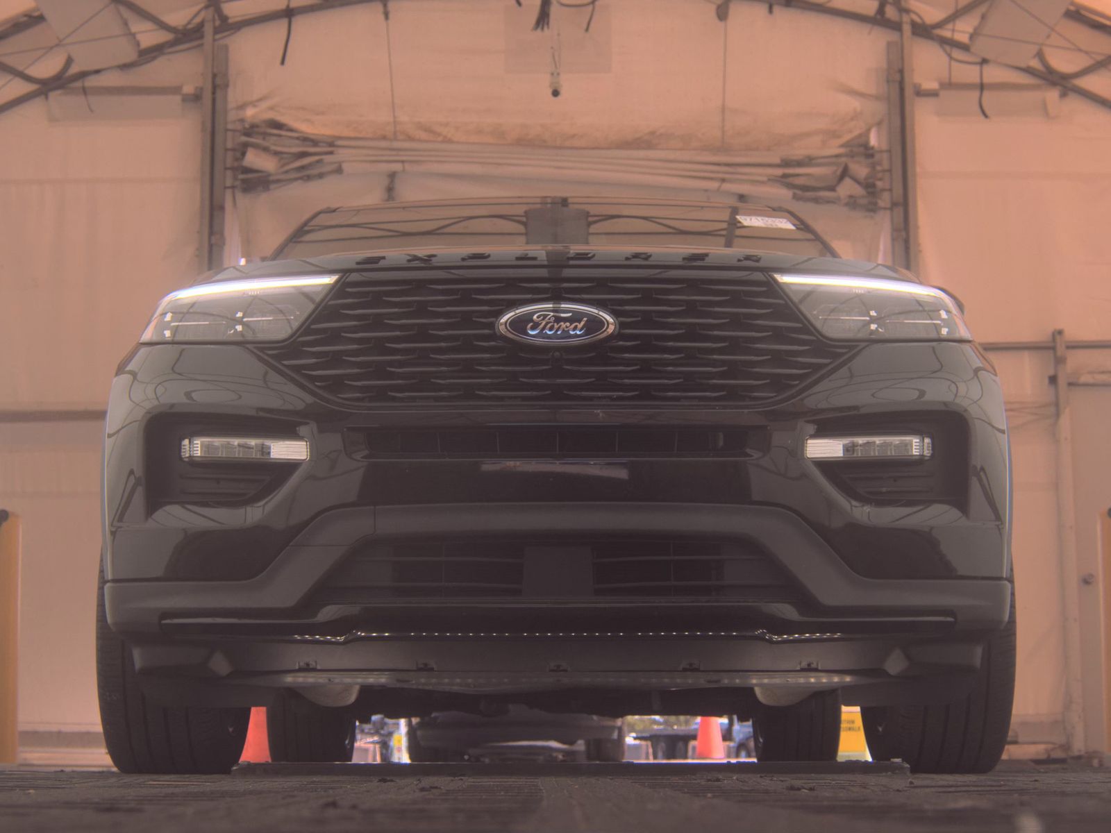 FORD EXPLORER - 4