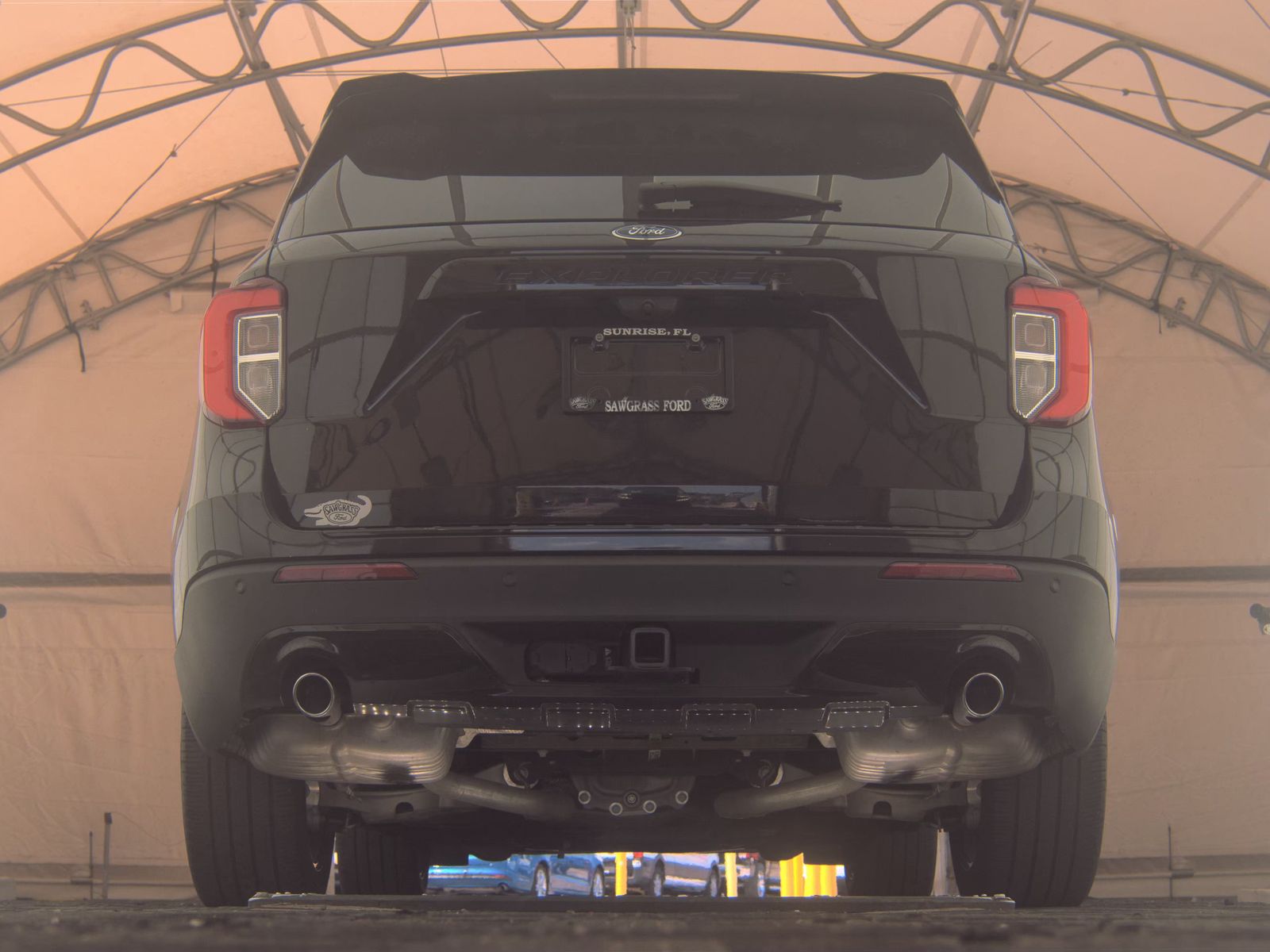 FORD EXPLORER - 8