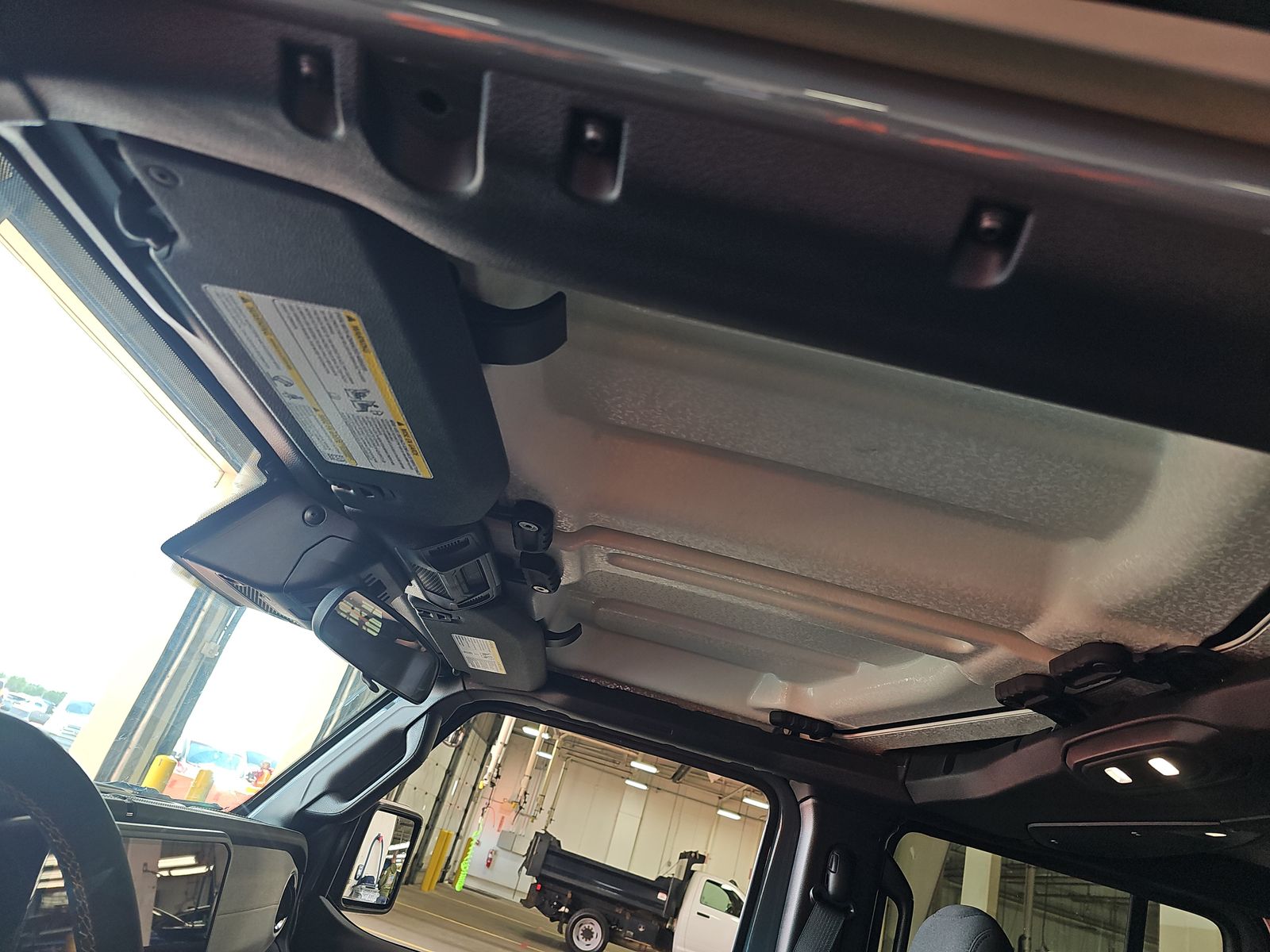 2024 Jeep Wrangler Sahara AWD
