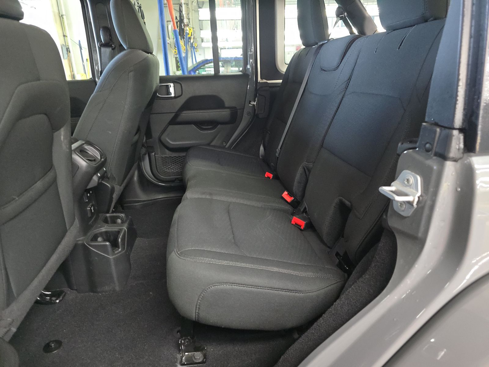 2021 Jeep Wrangler Unlimited Sahara AWD
