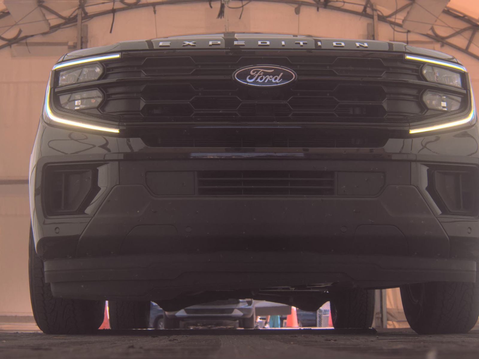 FORD EXPEDITION - 4