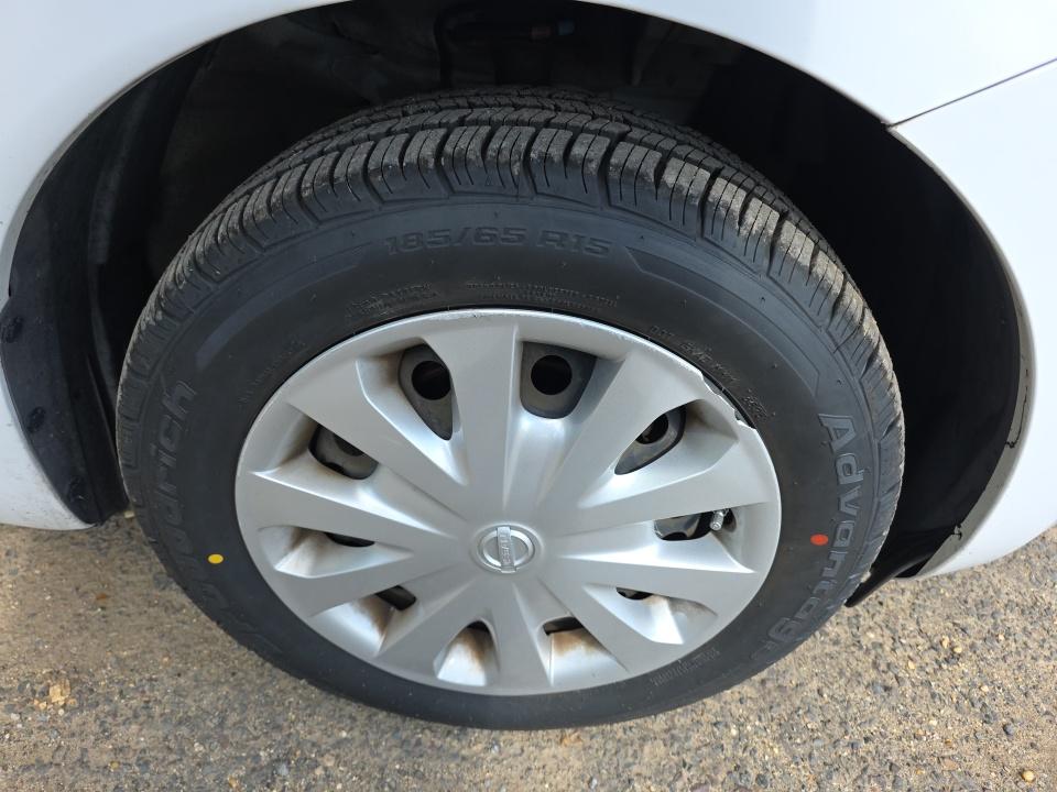 NISSAN VERSA NOTE - 10