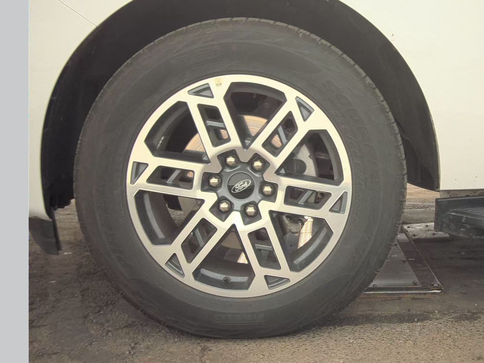 FORD EXPEDITION MAX - 10