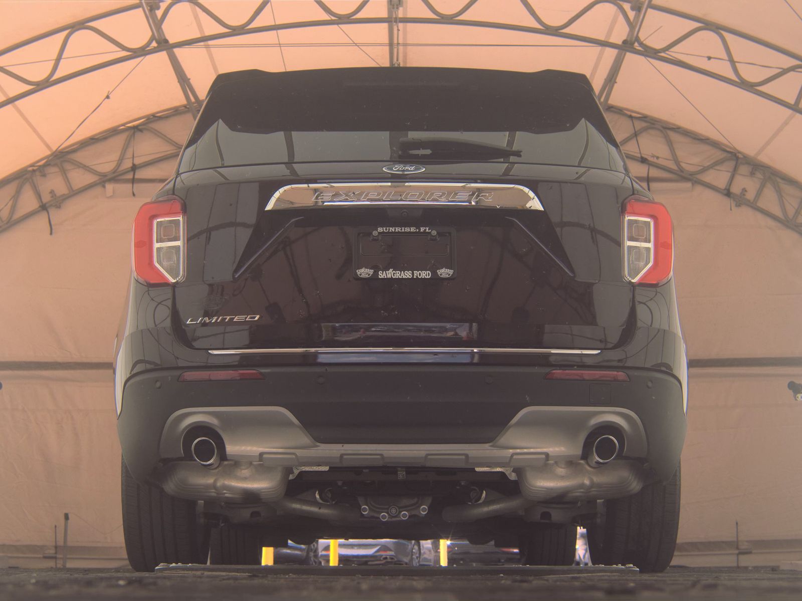 FORD EXPLORER - 8