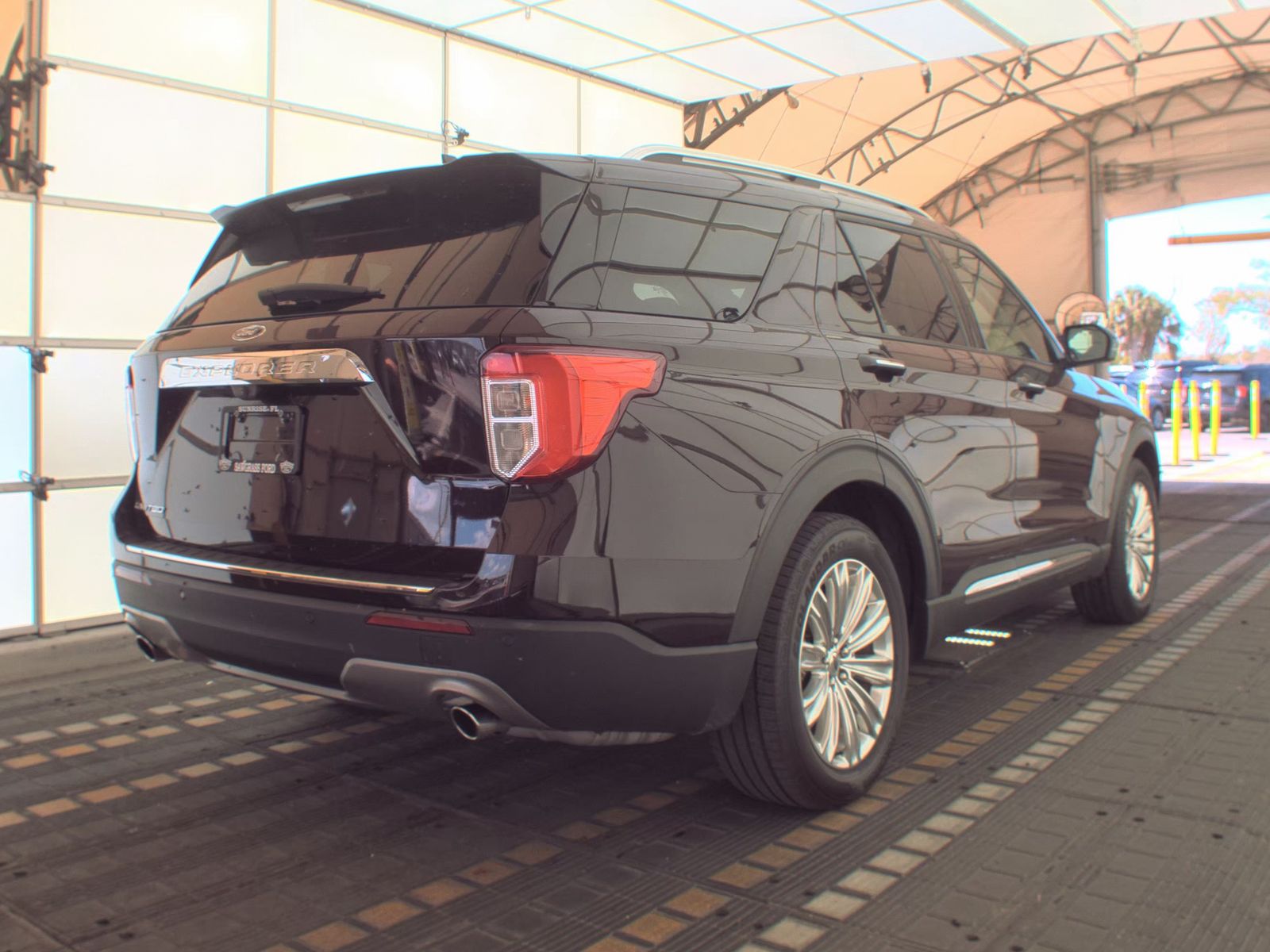 FORD EXPLORER - 6