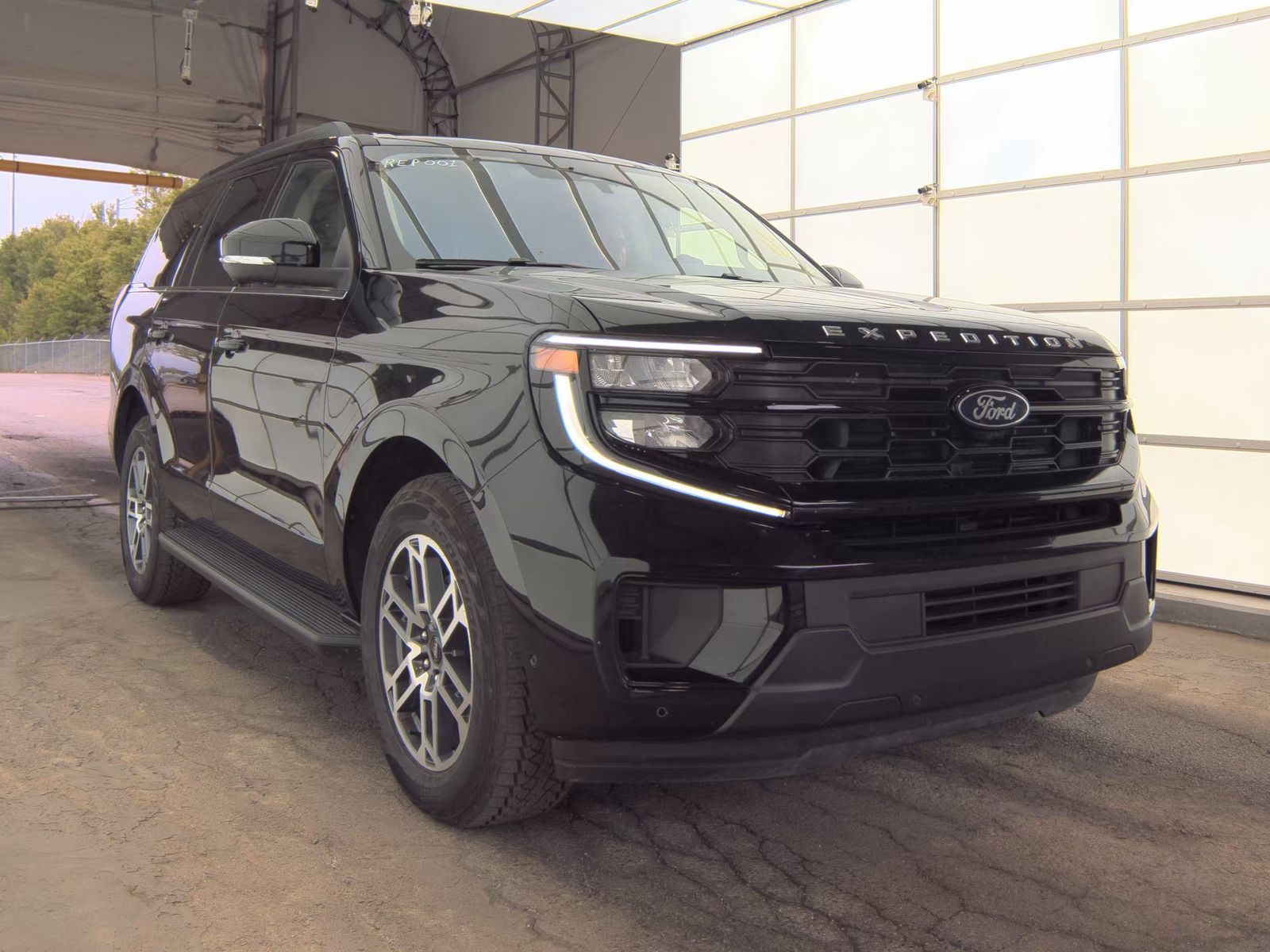 FORD EXPEDITION - 5