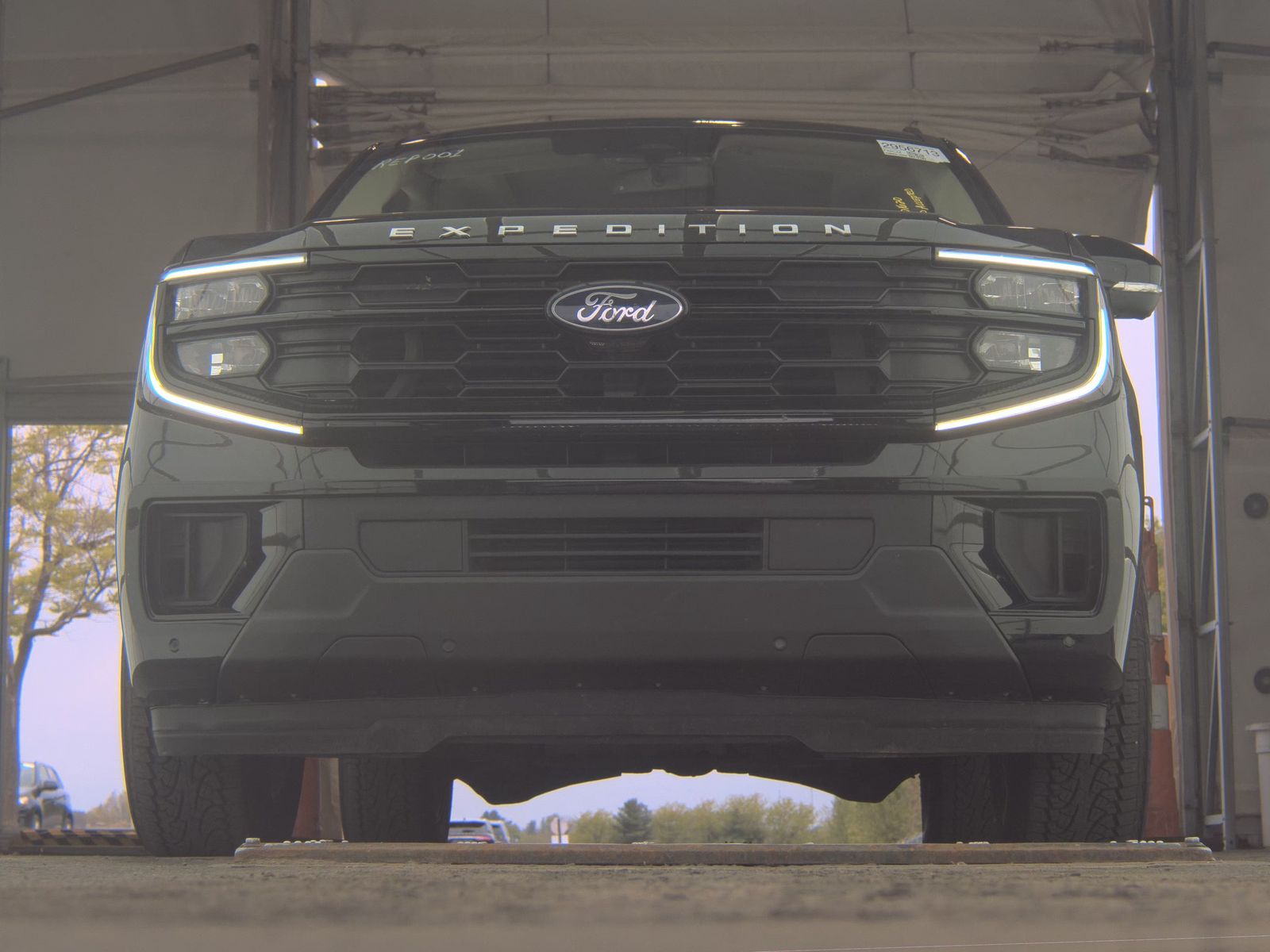 FORD EXPEDITION - 4