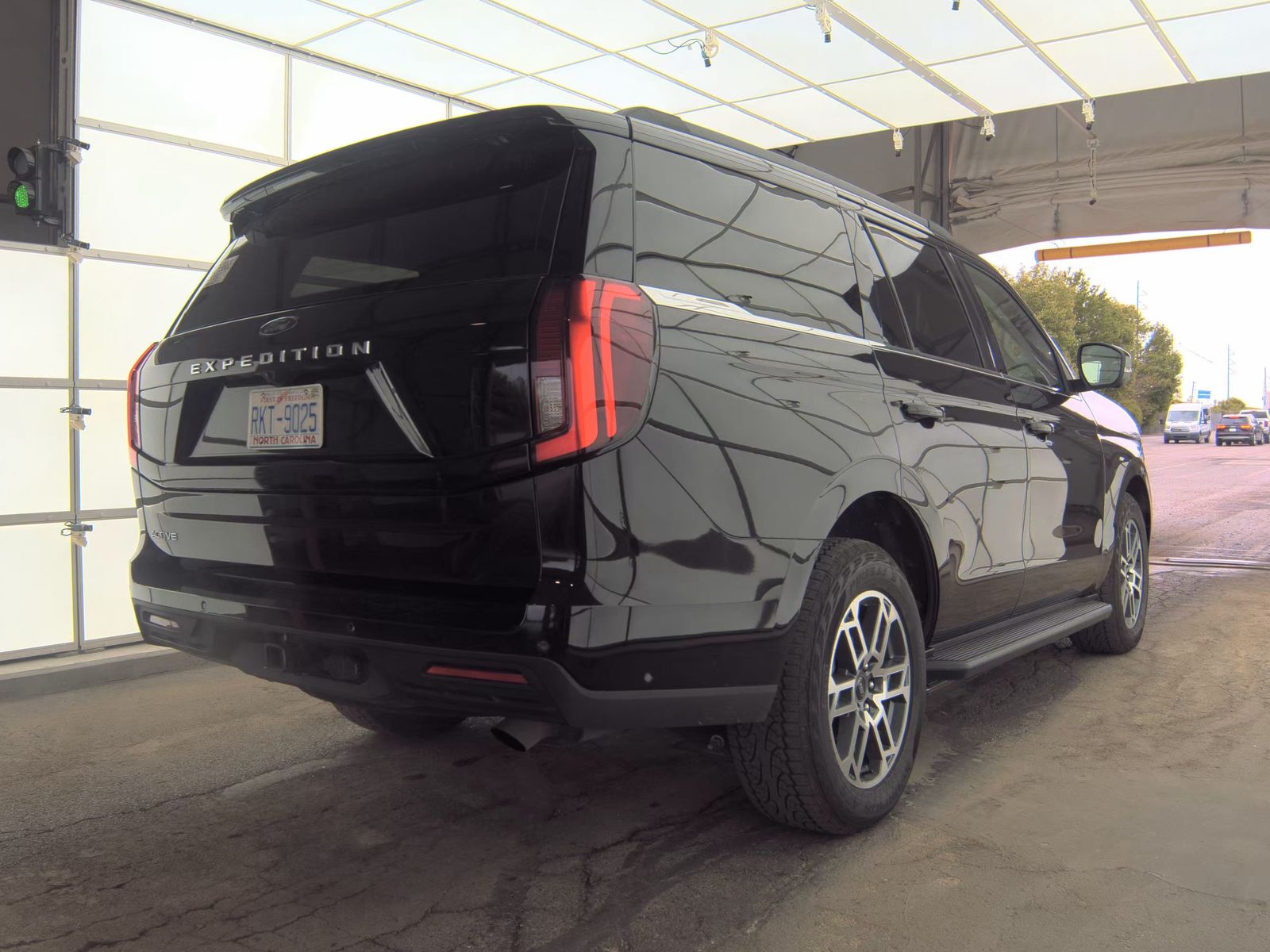 FORD EXPEDITION - 6