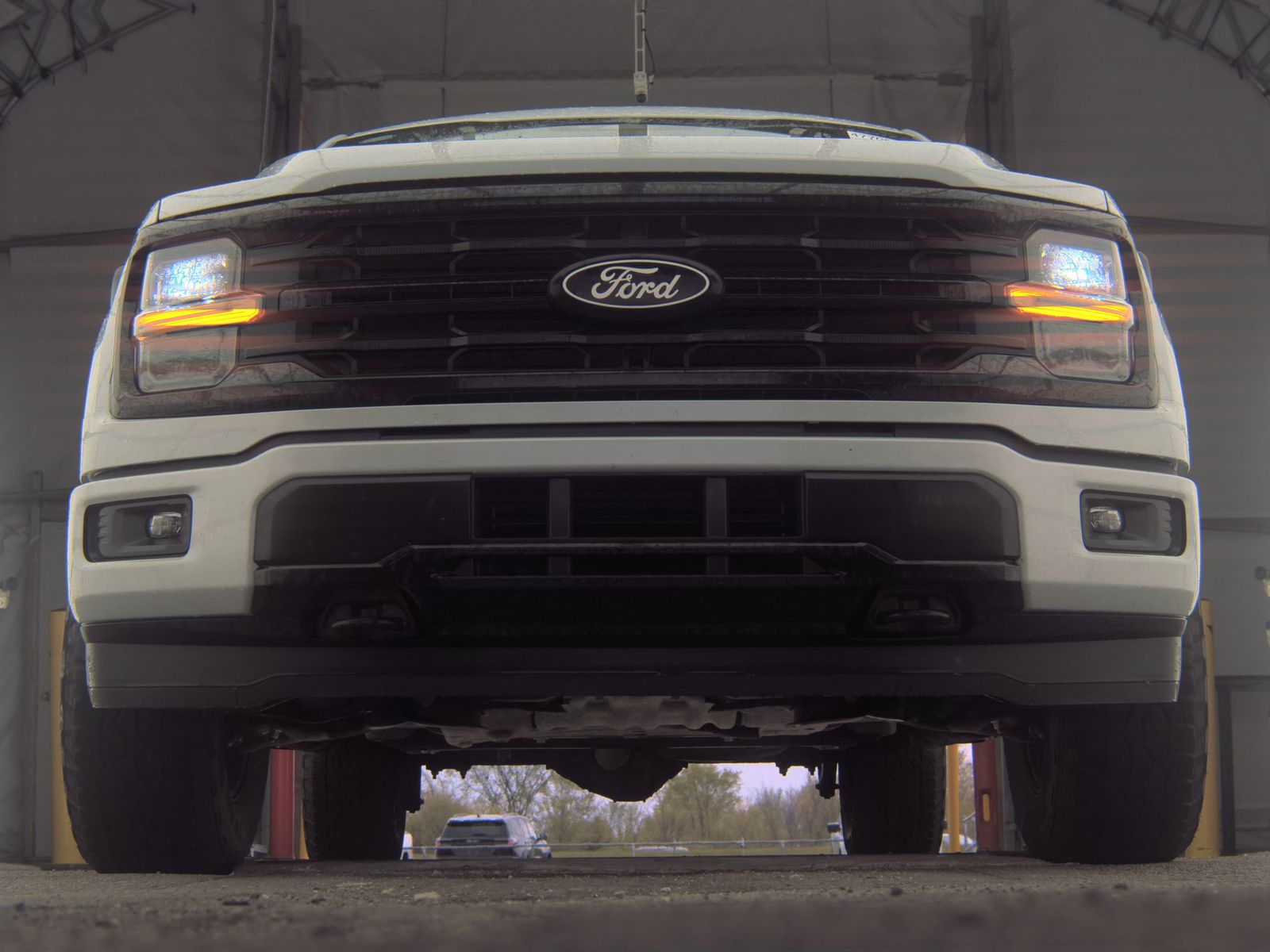 FORD F-150 - 4