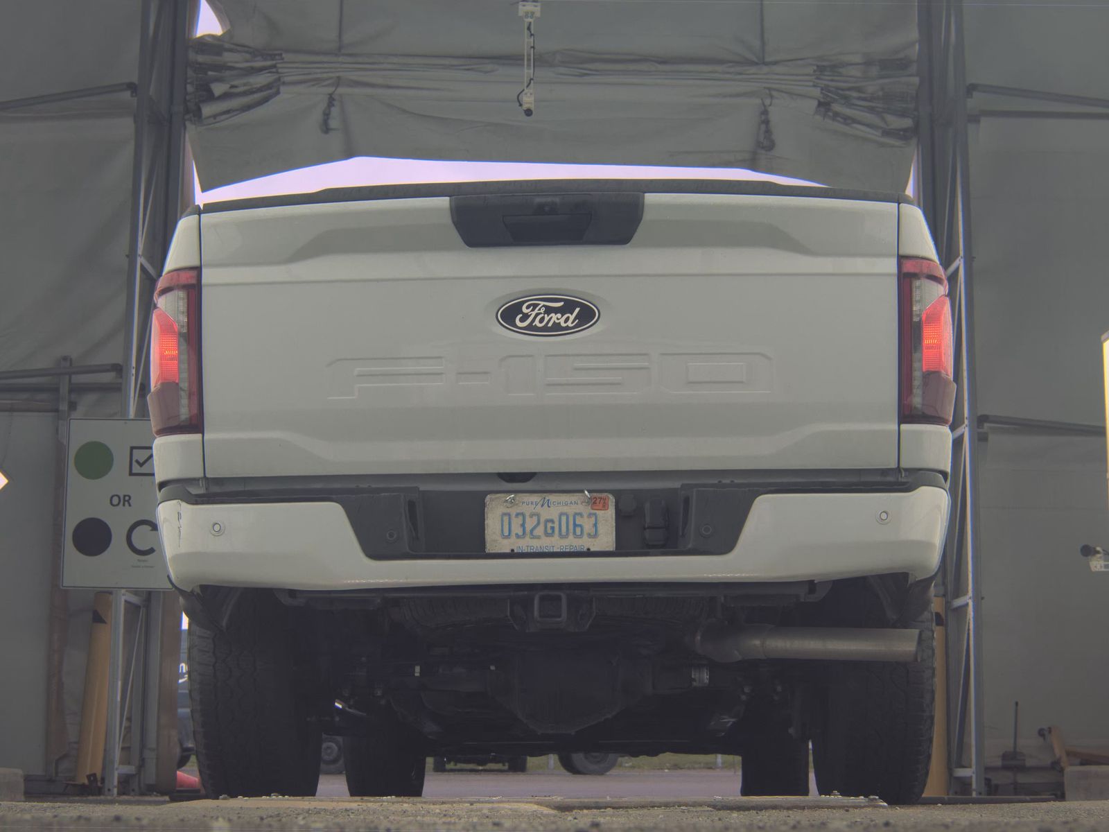 FORD F-150 - 8