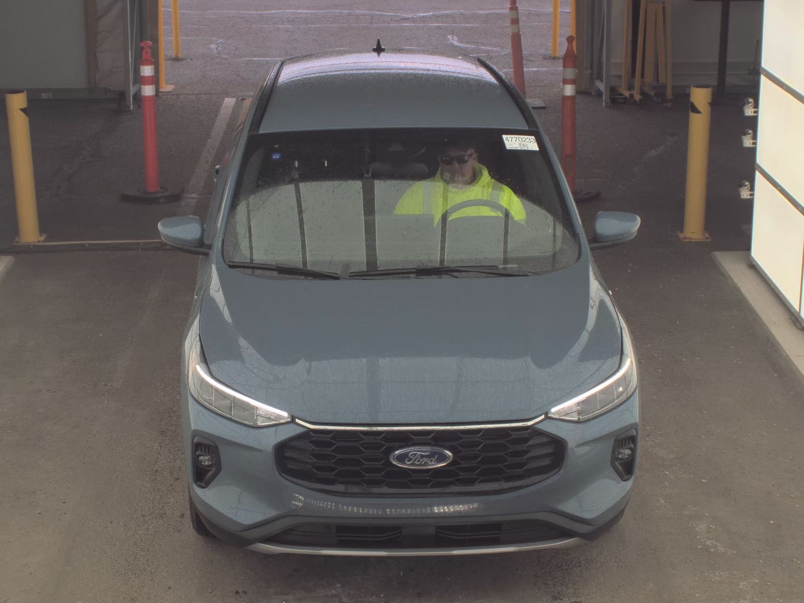 FORD ESCAPE - 3