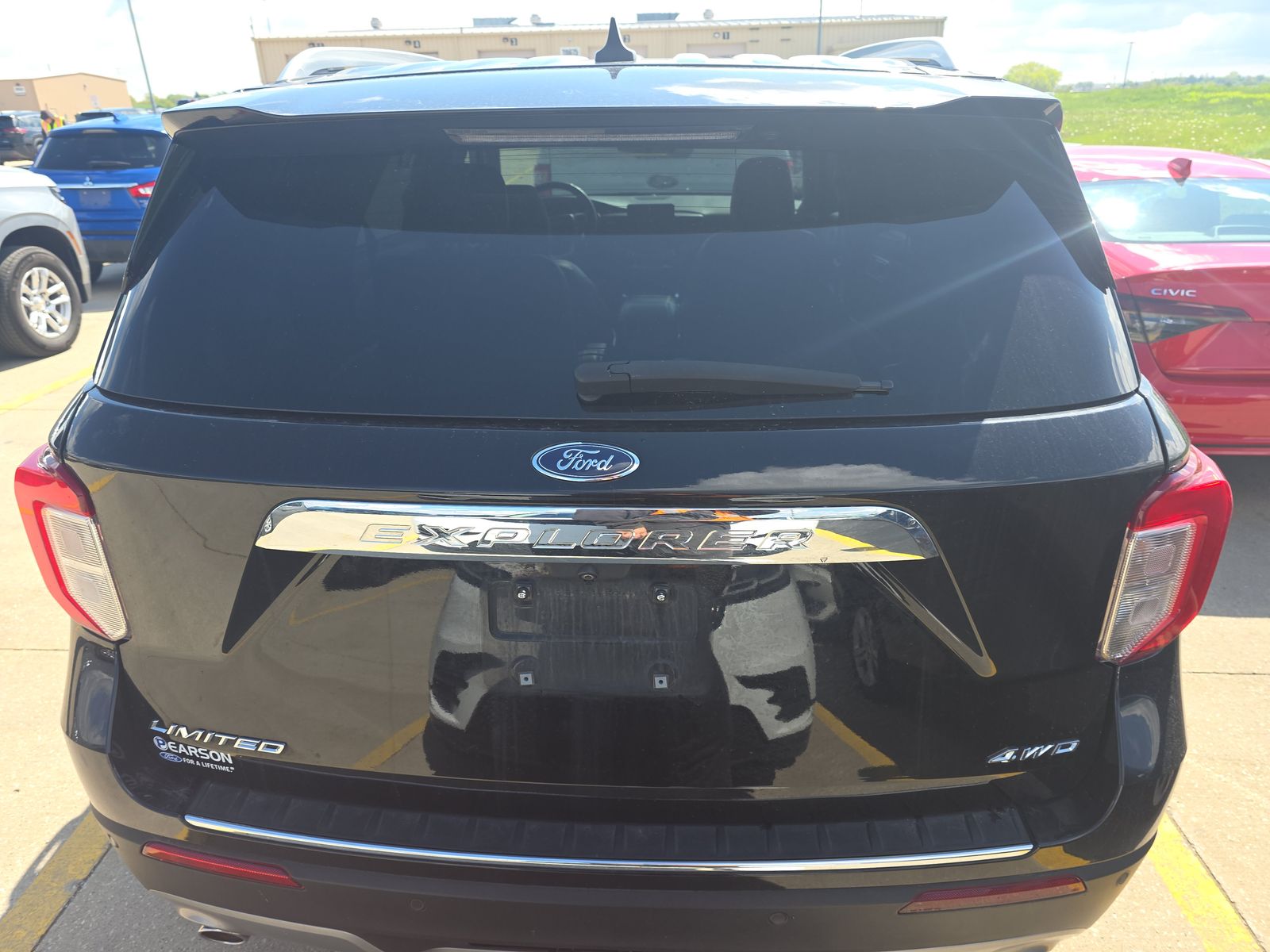 FORD EXPLORER - 6