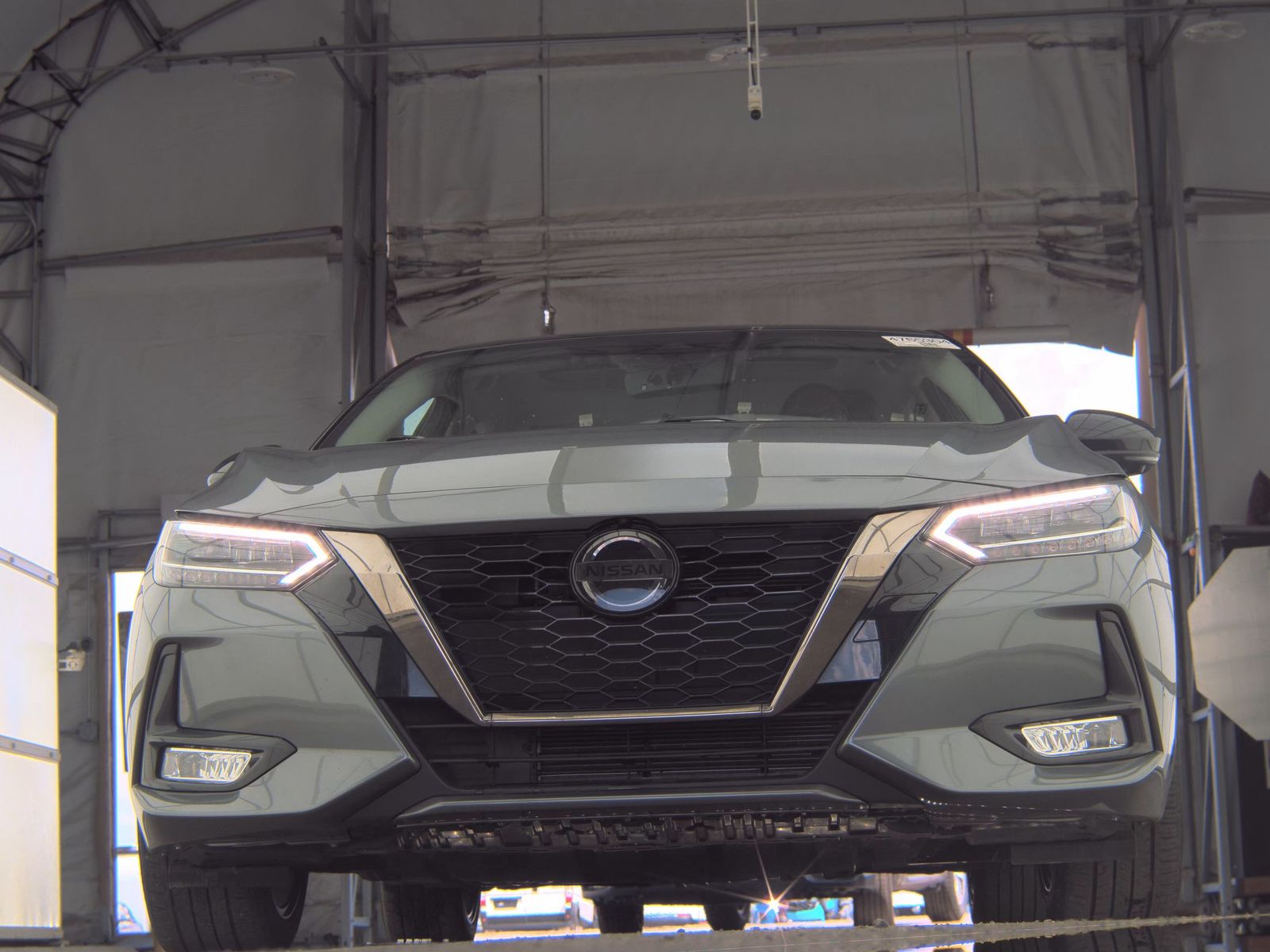 NISSAN SENTRA - 4