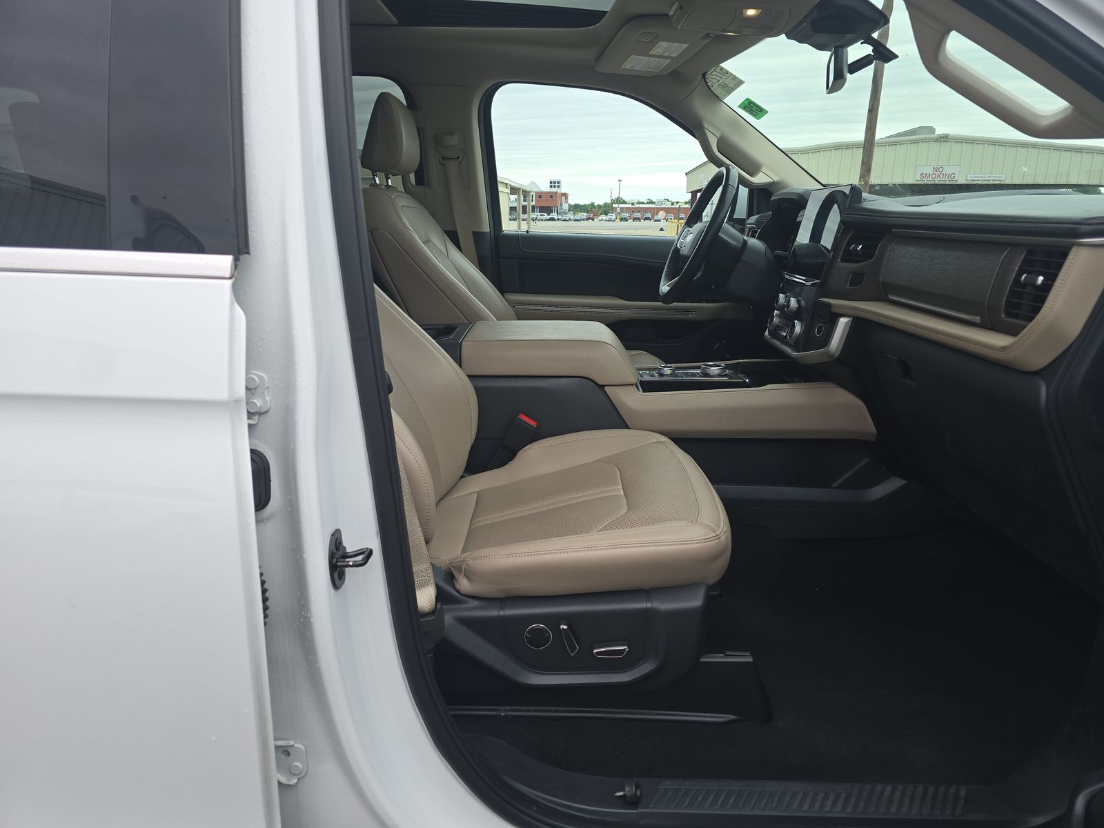 FORD EXPEDITION MAX - 9