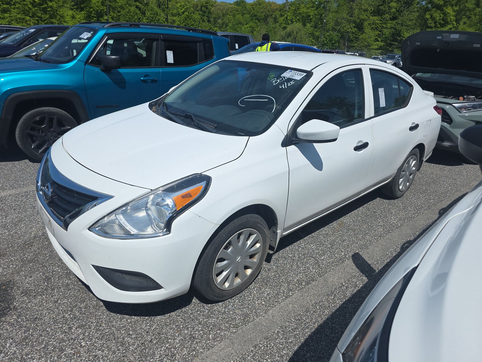 NISSAN VERSA - 1
