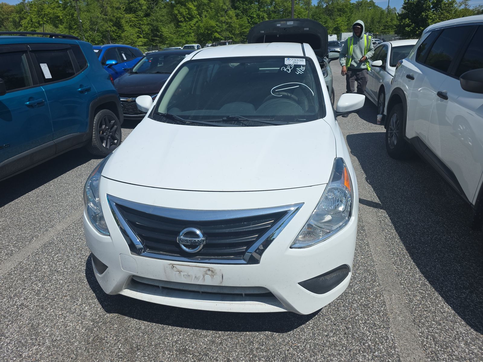 NISSAN VERSA - 3