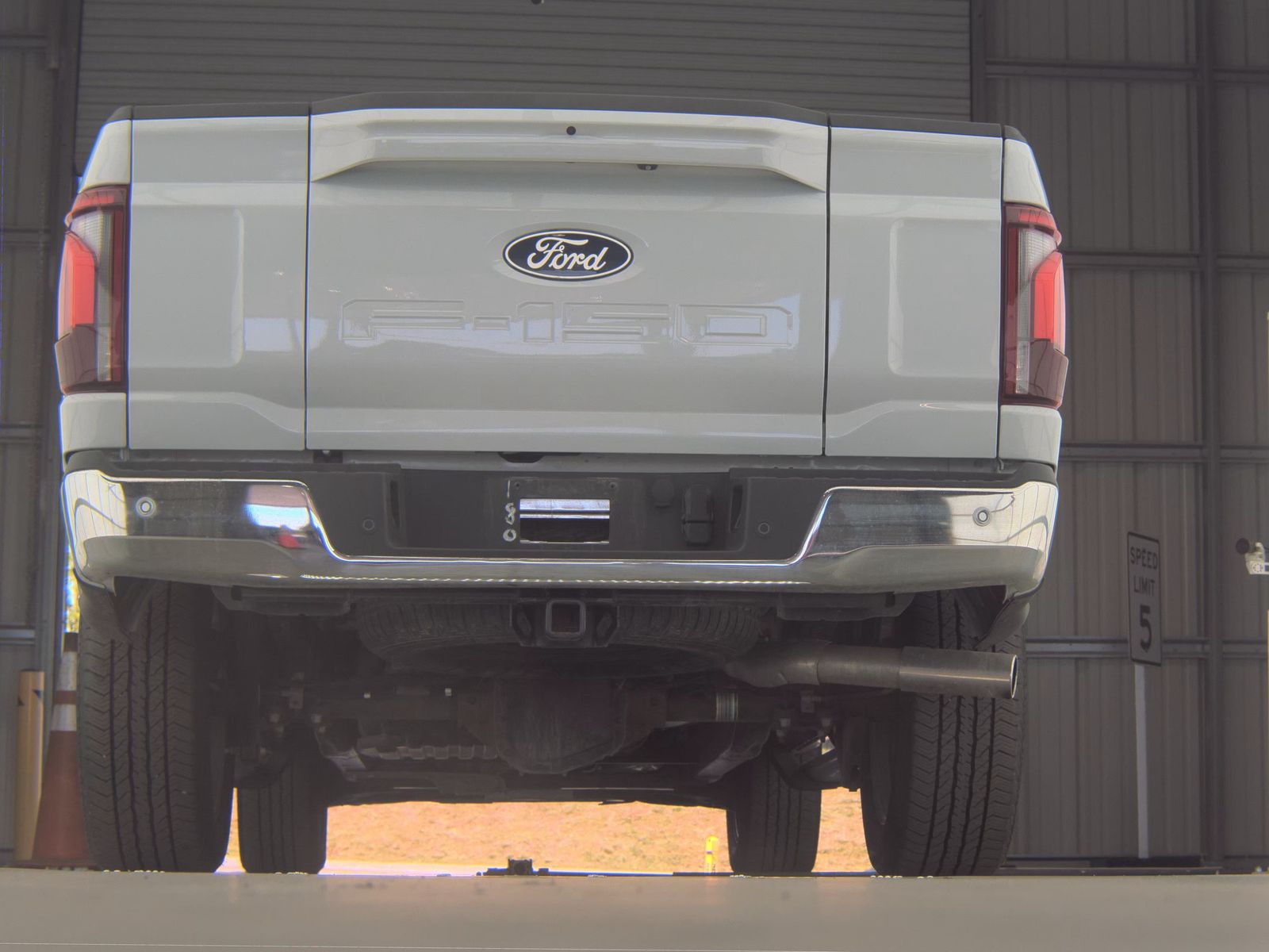 FORD F-150 - 8