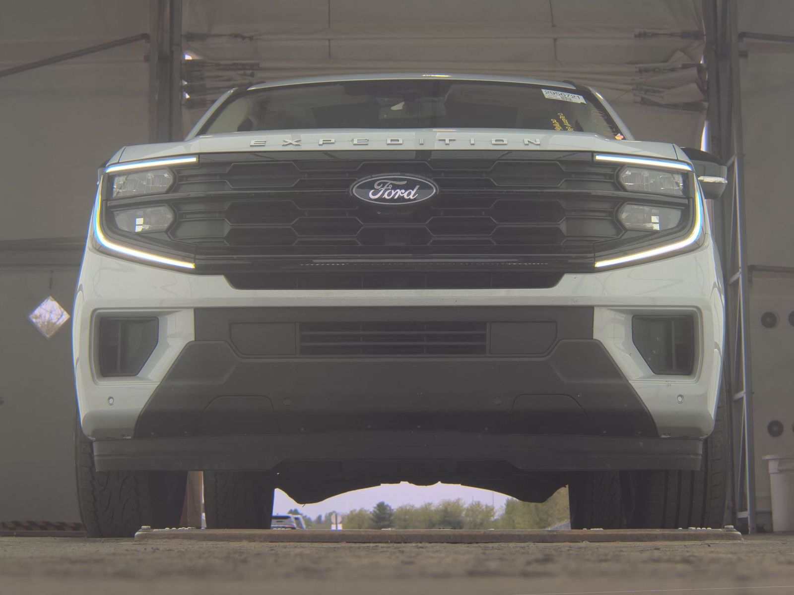 FORD EXPEDITION - 4