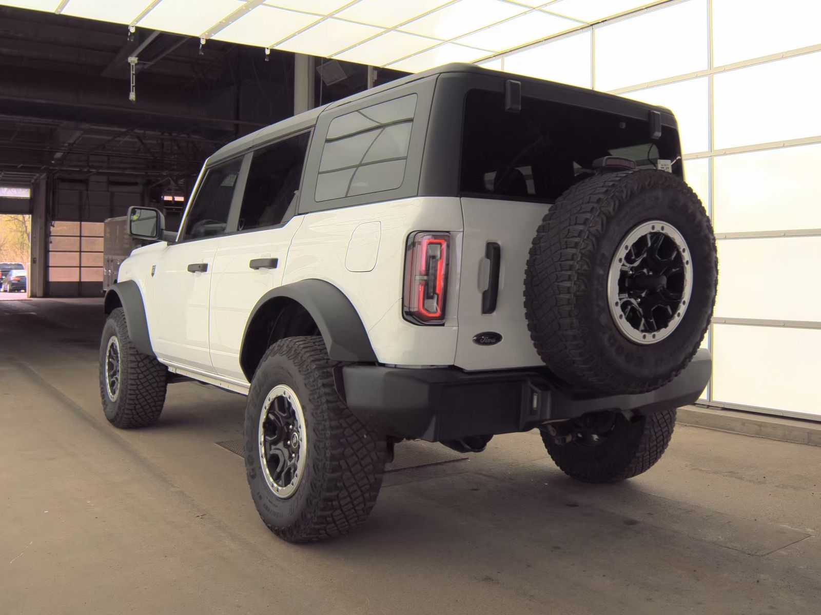 FORD BRONCO - 3