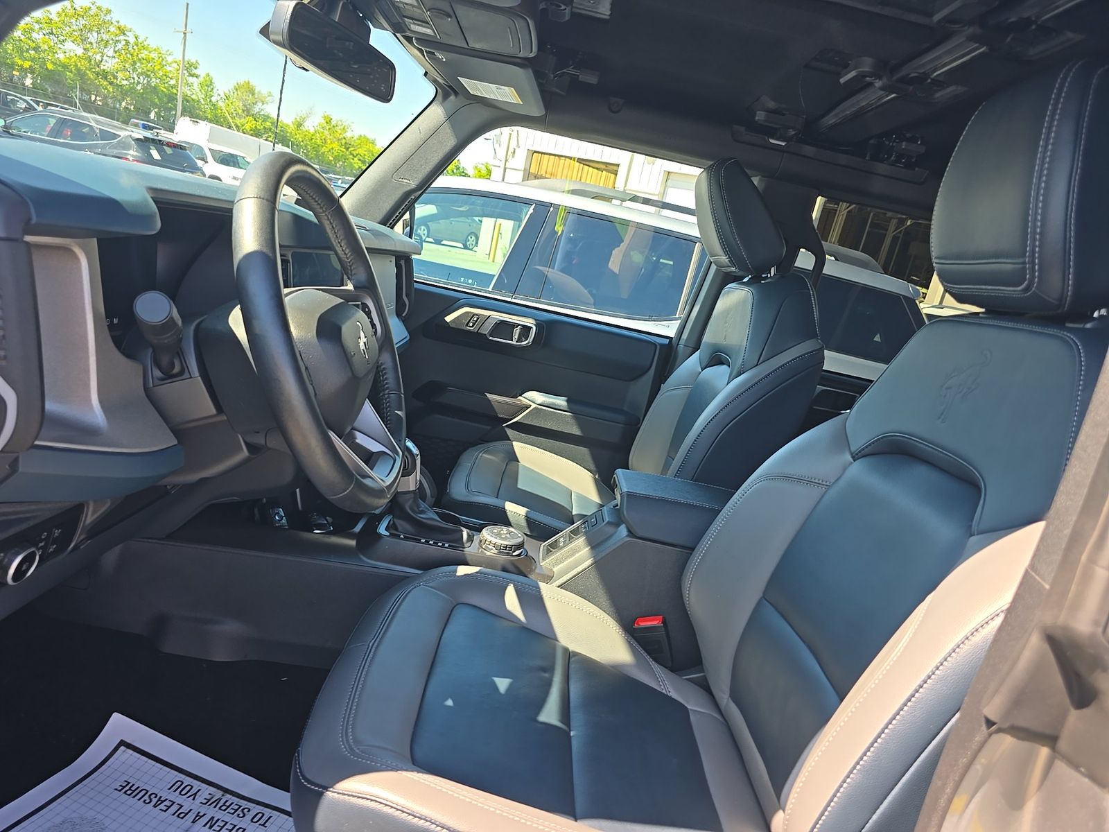 FORD BRONCO - 8