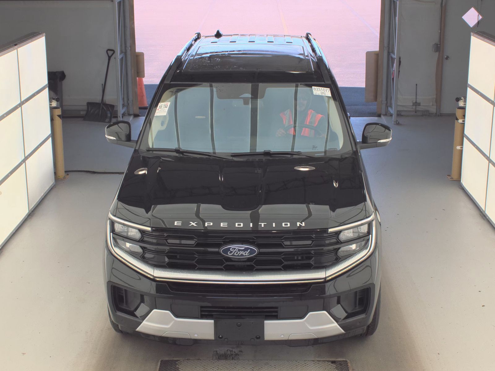 FORD EXPEDITION - 3