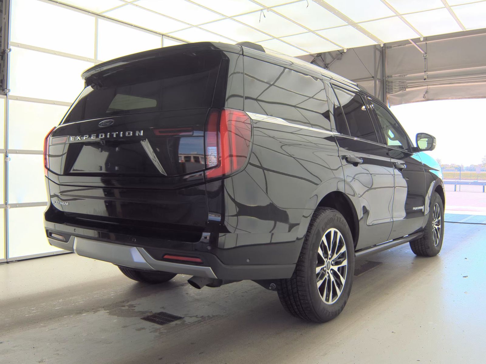 FORD EXPEDITION - 6