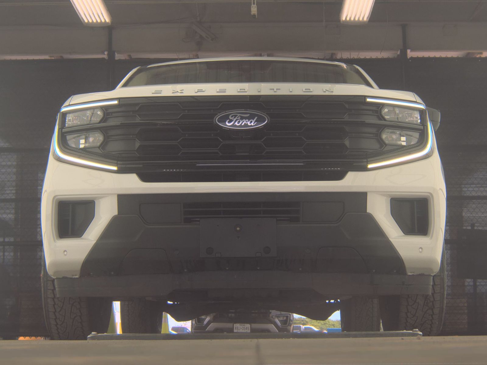 FORD EXPEDITION - 4