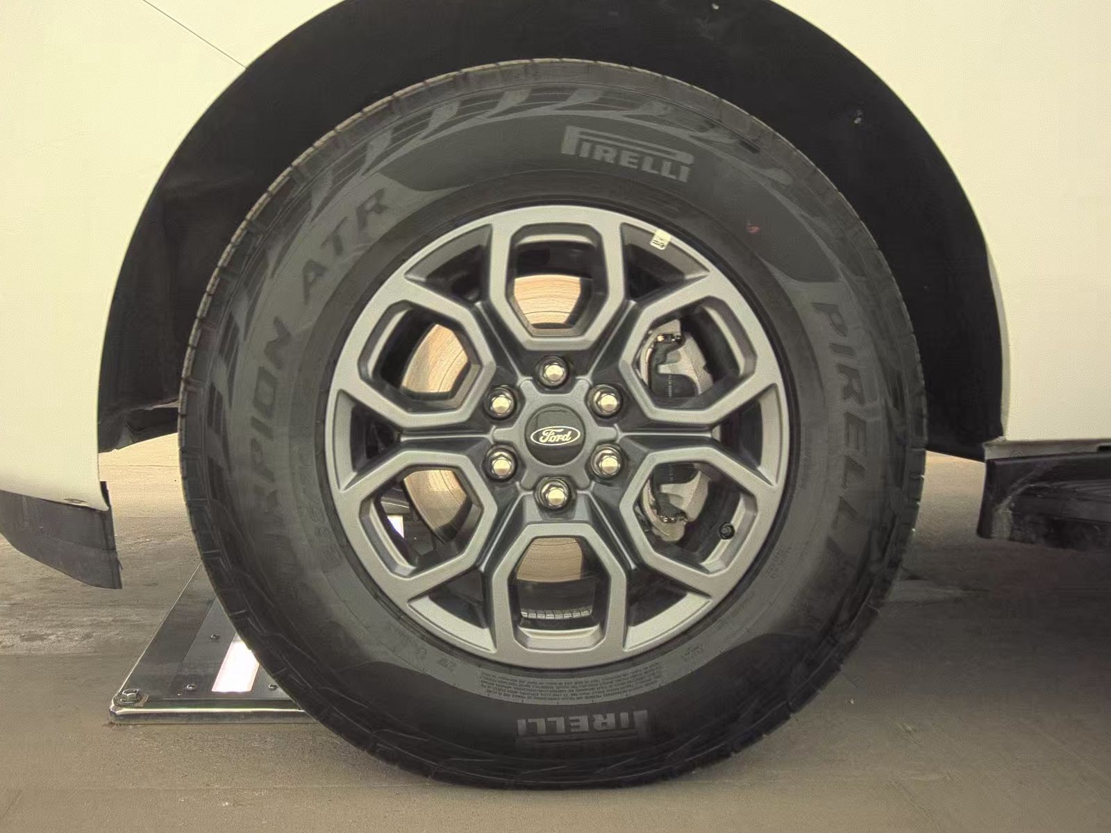 FORD EXPEDITION - 10