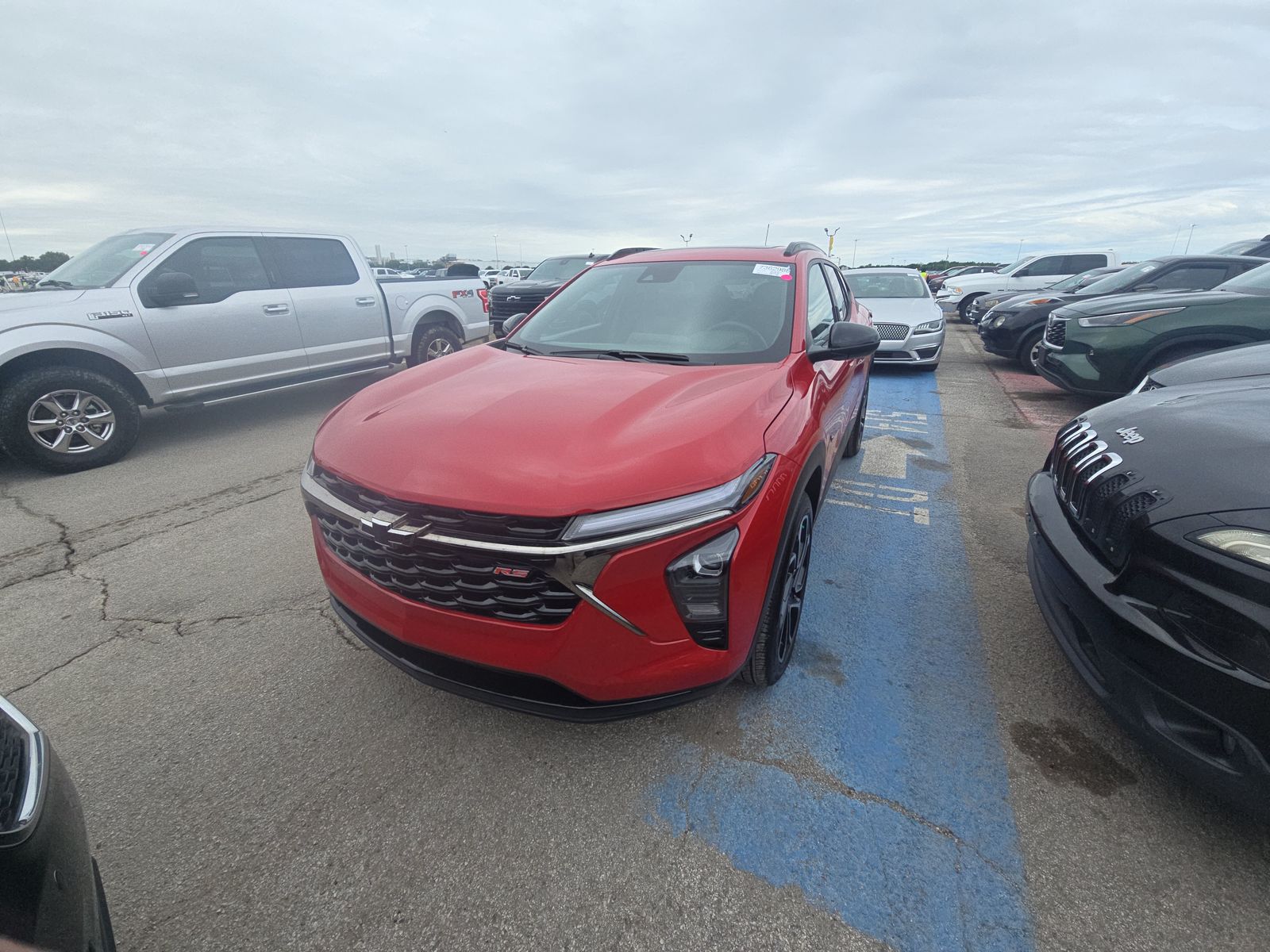 CHEVROLET TRAX - 1