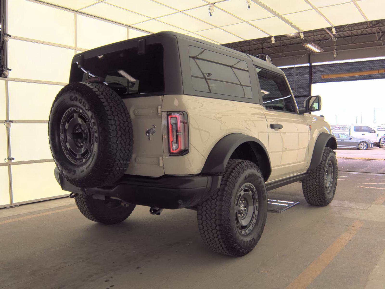 FORD BRONCO - 6