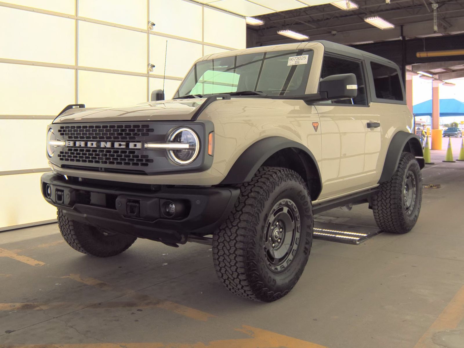 FORD BRONCO - 1