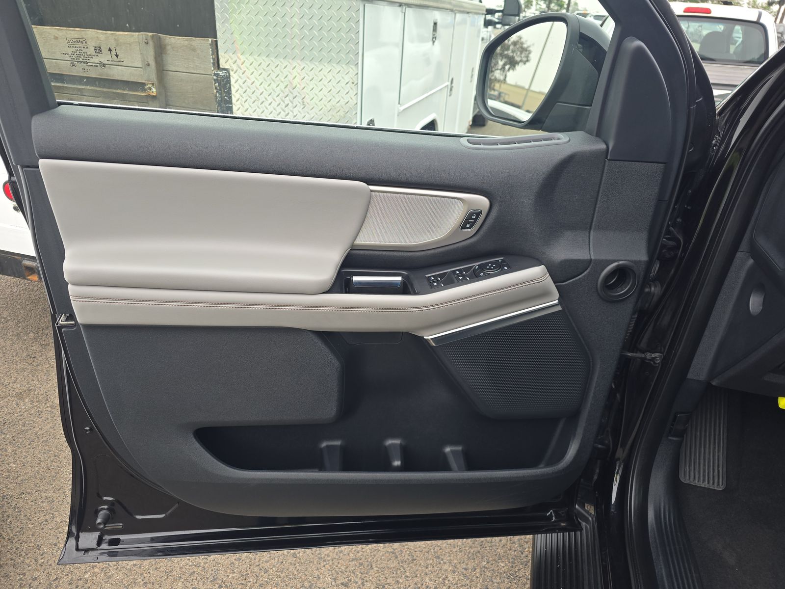 FORD EXPEDITION MAX - 10