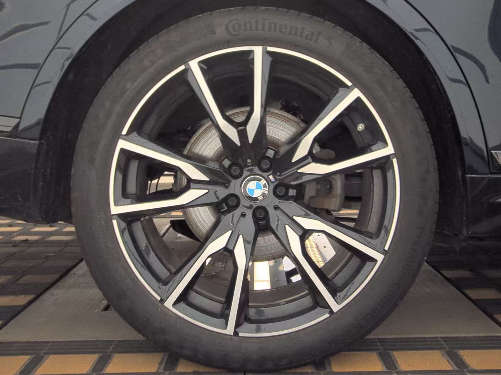 2019 BMW X7 xDrive40i AWD
