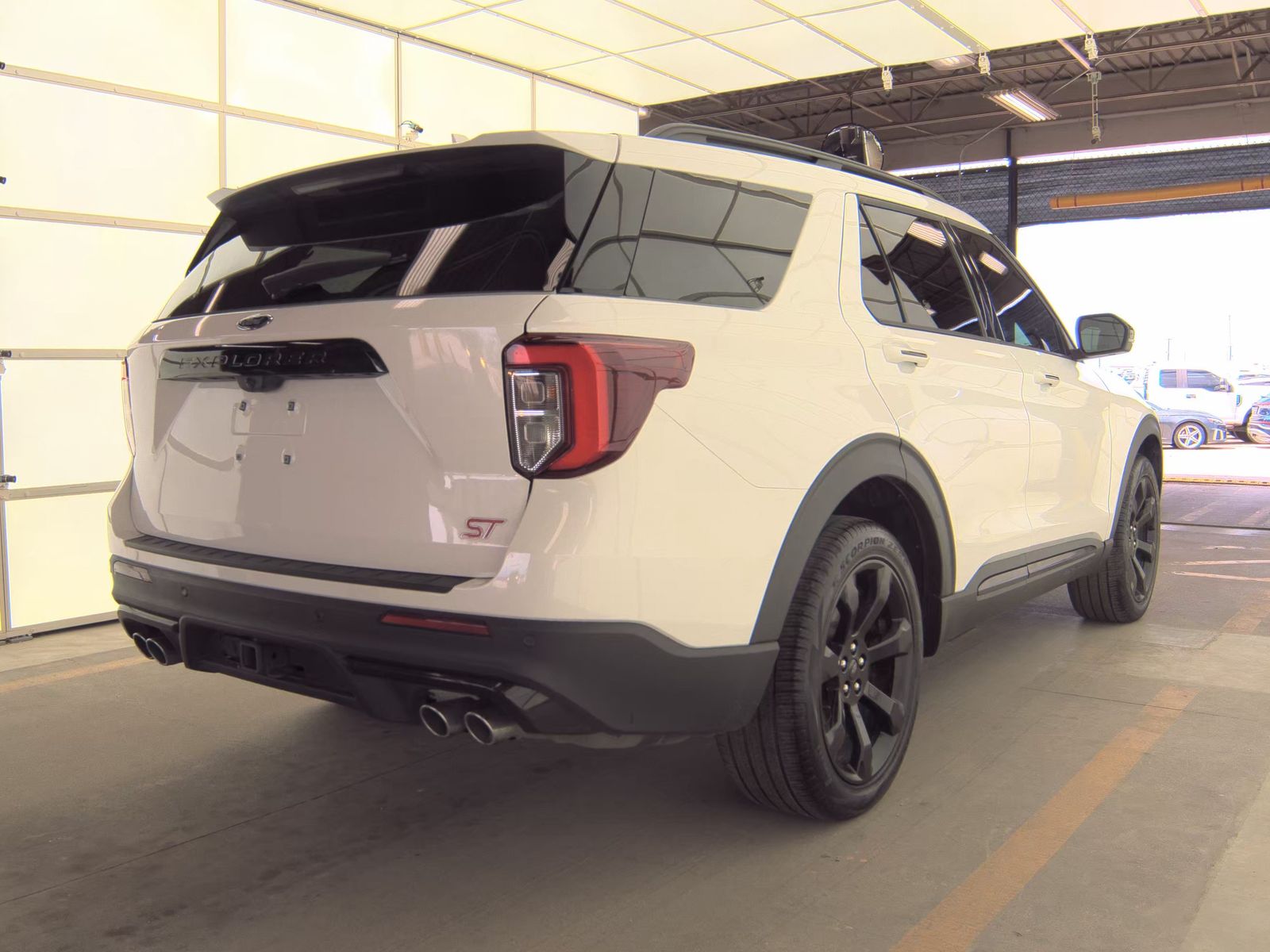 FORD EXPLORER - 6