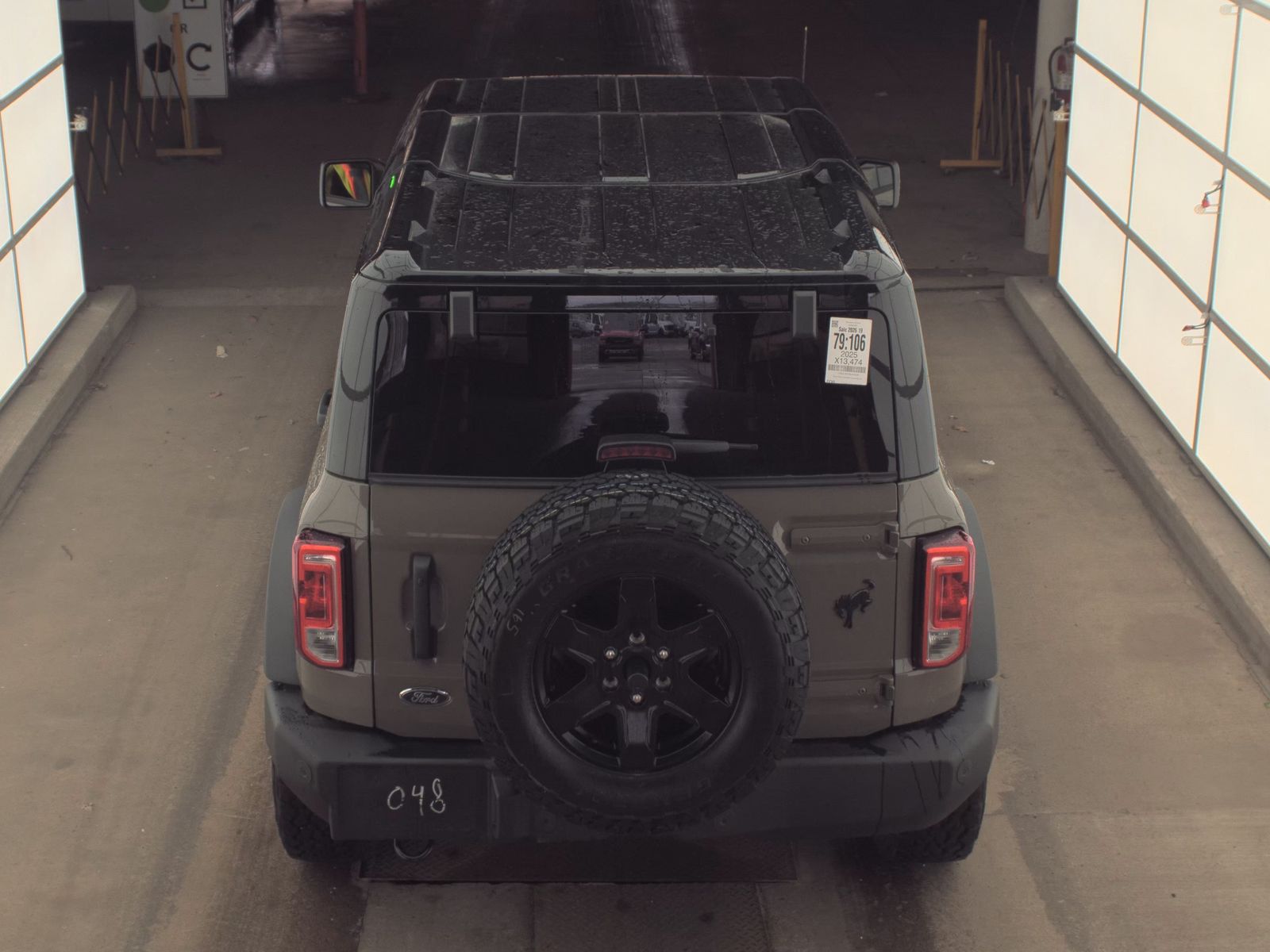 FORD BRONCO - 7