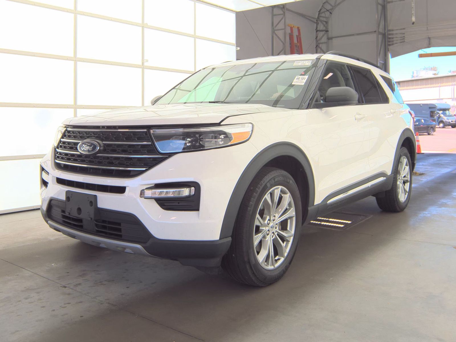 FORD EXPLORER - 1