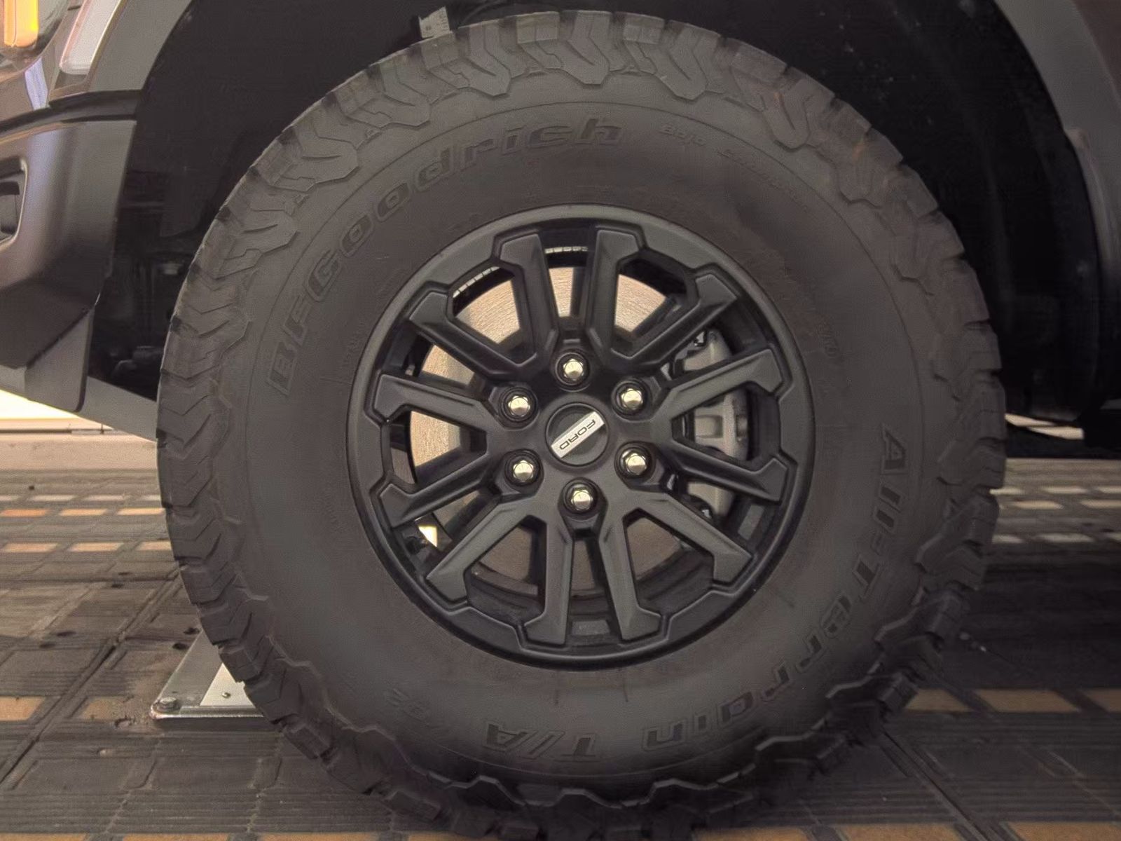 FORD F-150 - 10