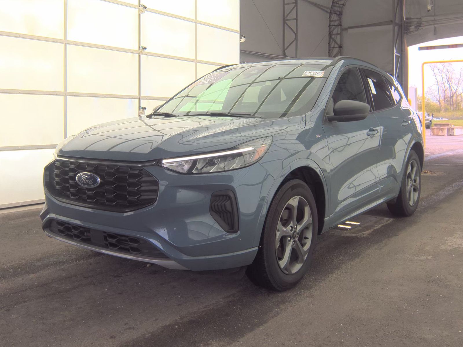 FORD ESCAPE - 1