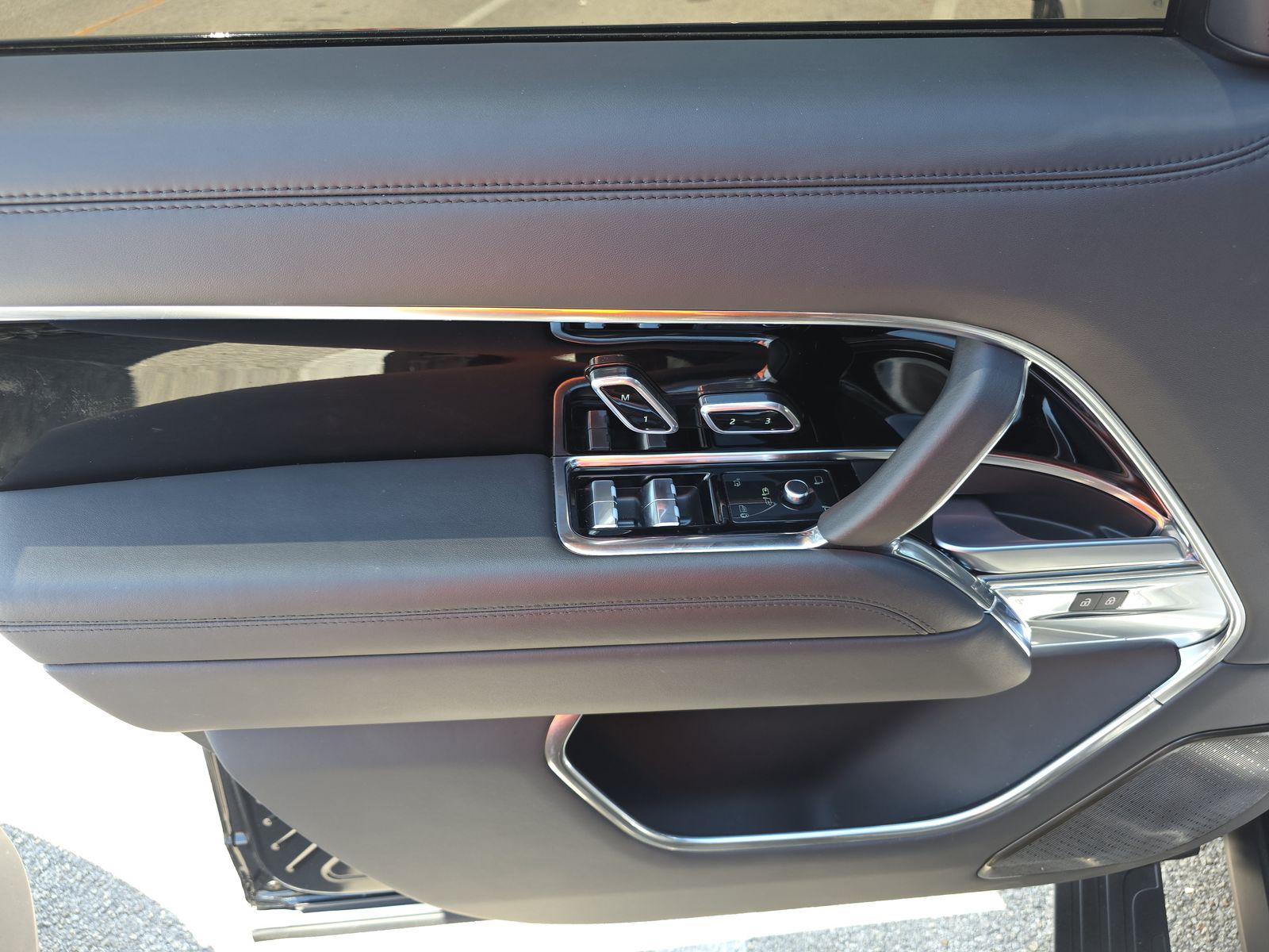 2024 Land Rover Range Rover Autobiography AWD