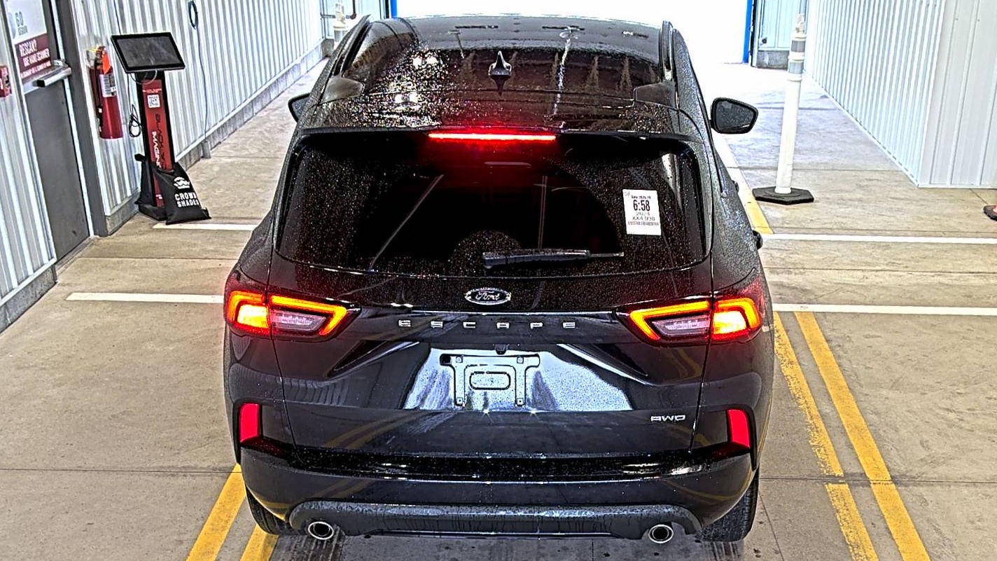 FORD ESCAPE - 6