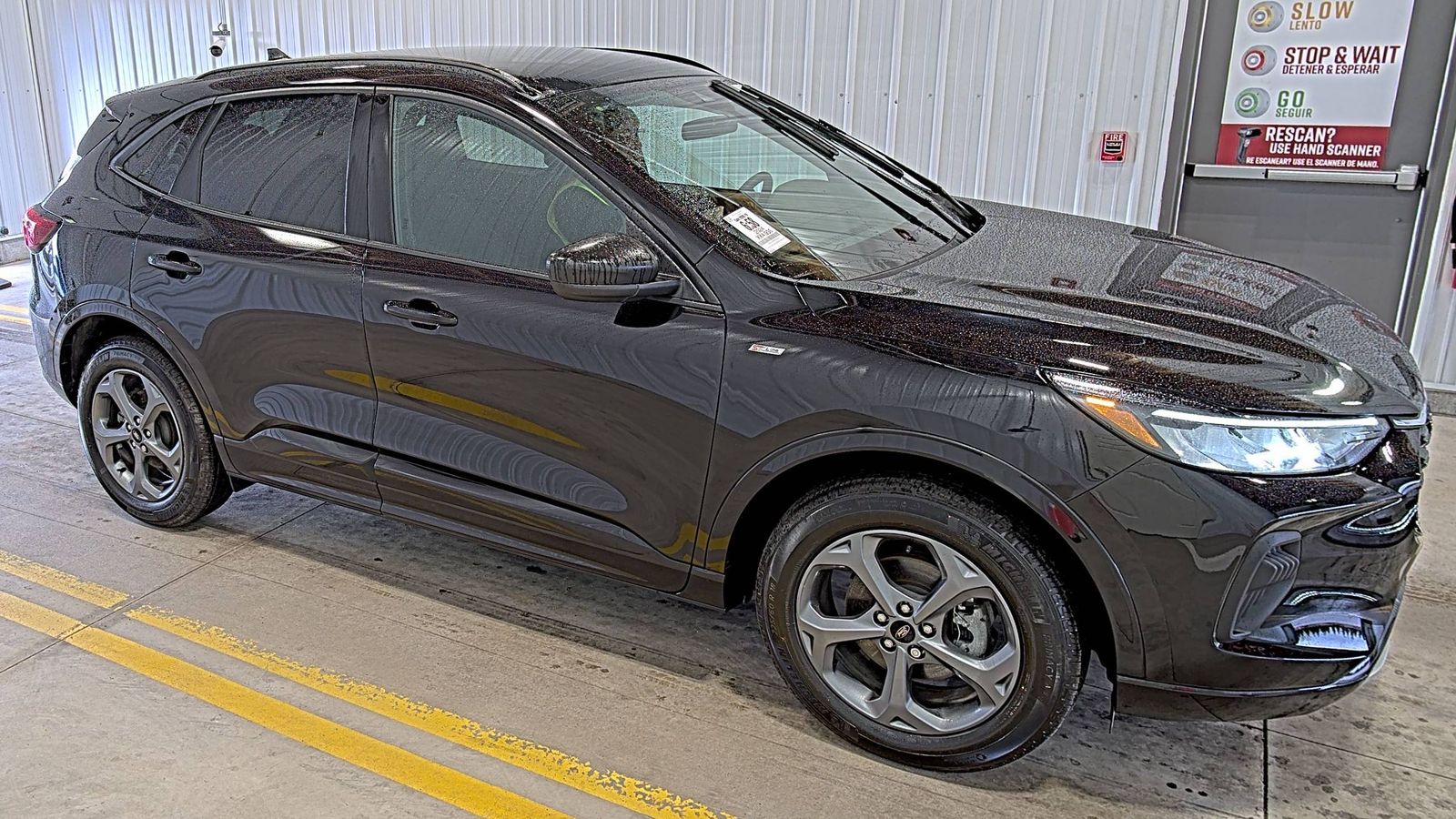 FORD ESCAPE - 4