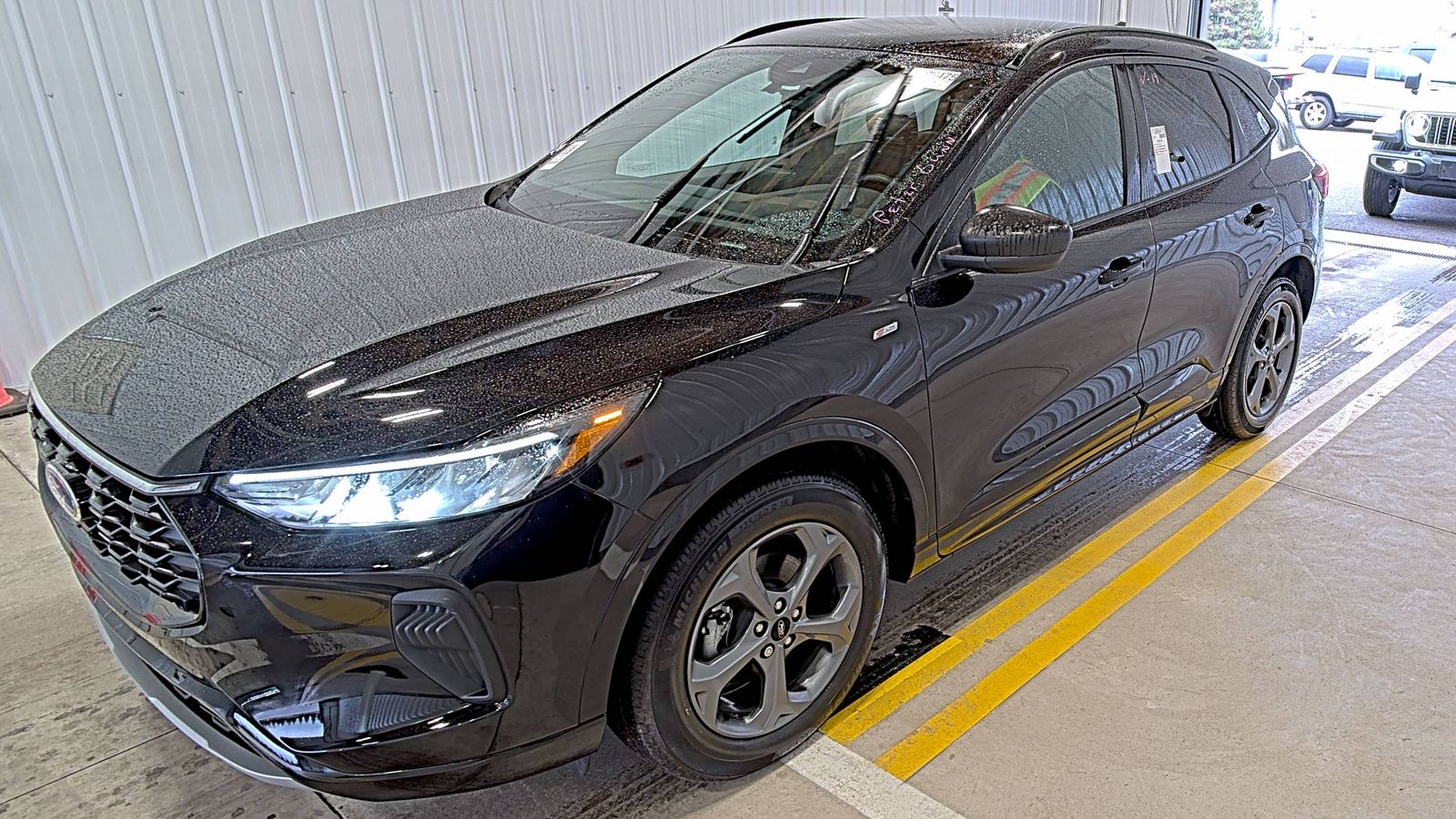 FORD ESCAPE - 1
