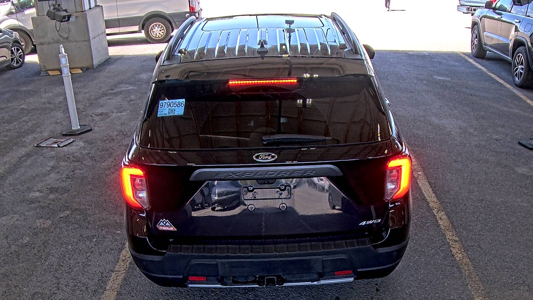 FORD EXPLORER - 6