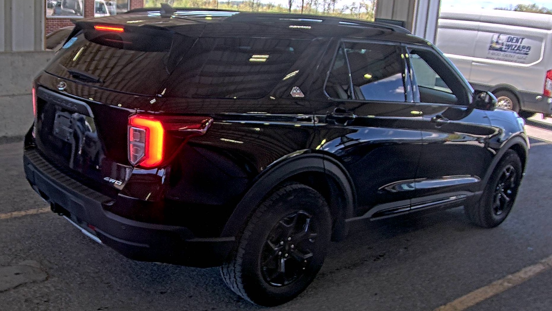 FORD EXPLORER - 5