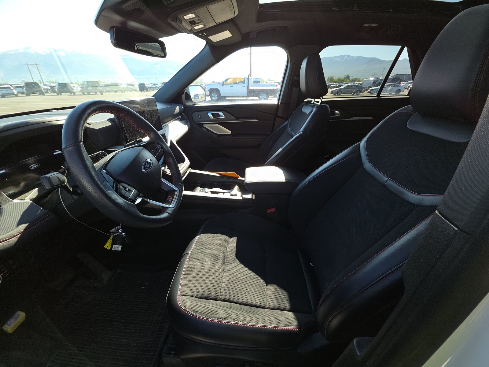 FORD EXPLORER - 8