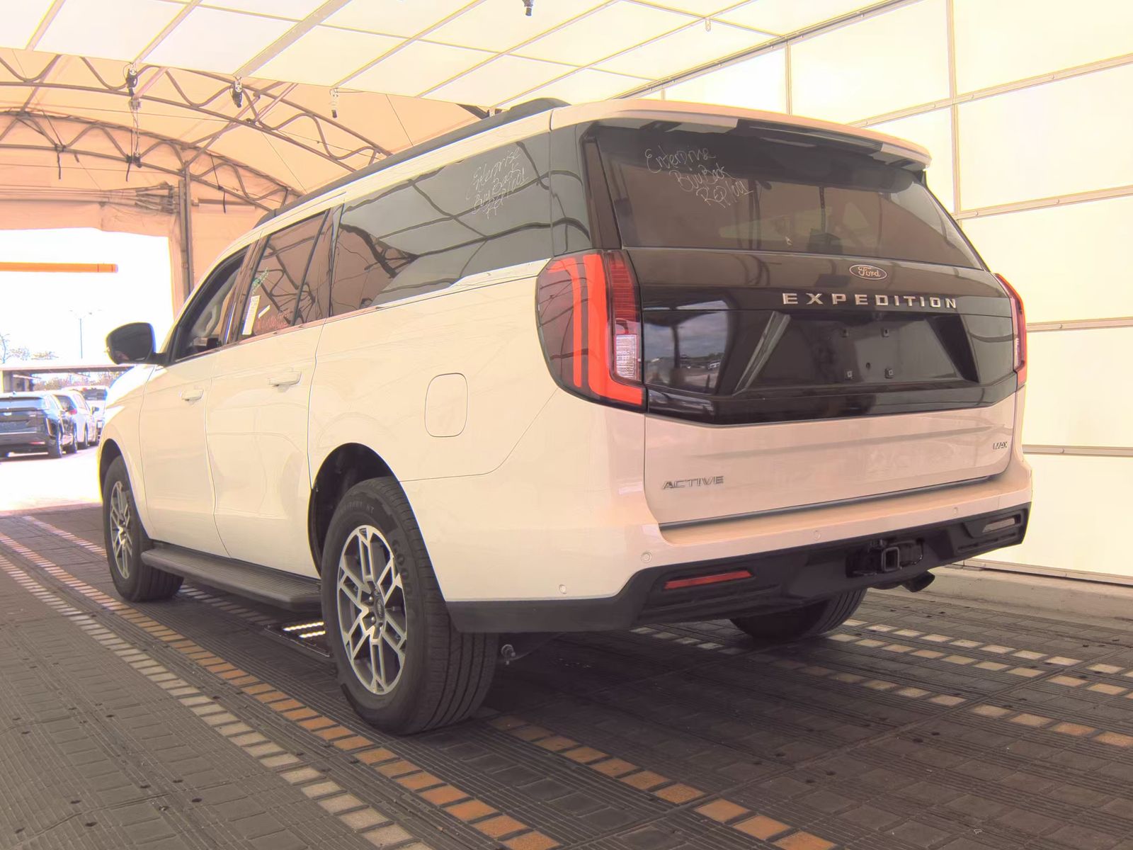 FORD EXPEDITION MAX - 9