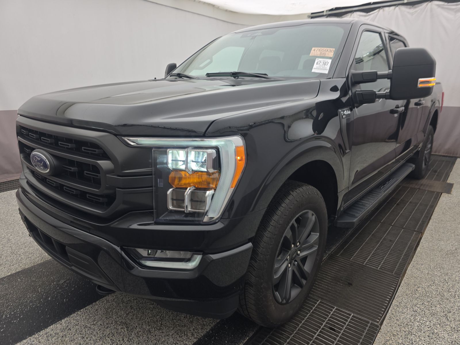 FORD F-150 - 1