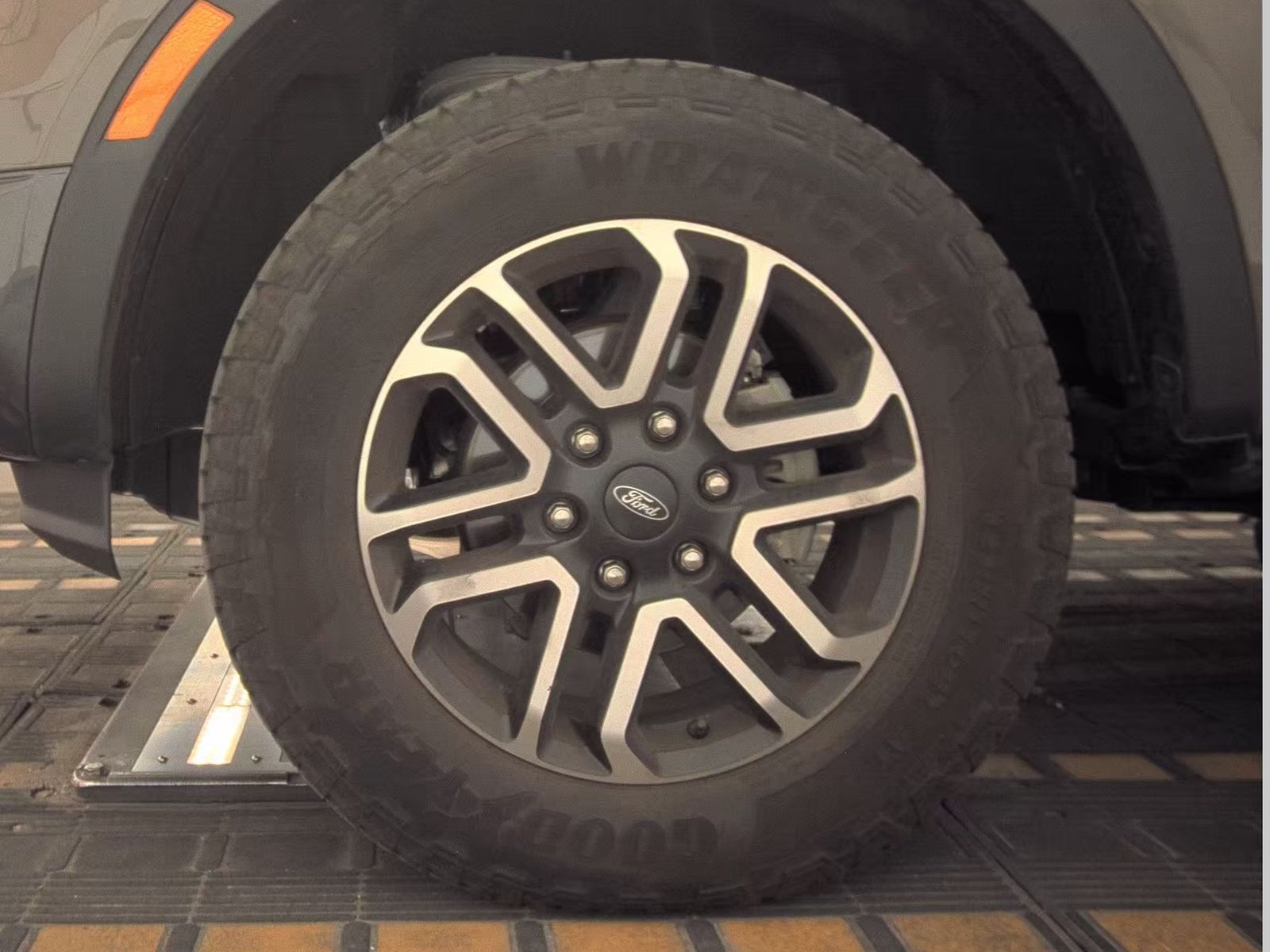FORD RANGER - 10