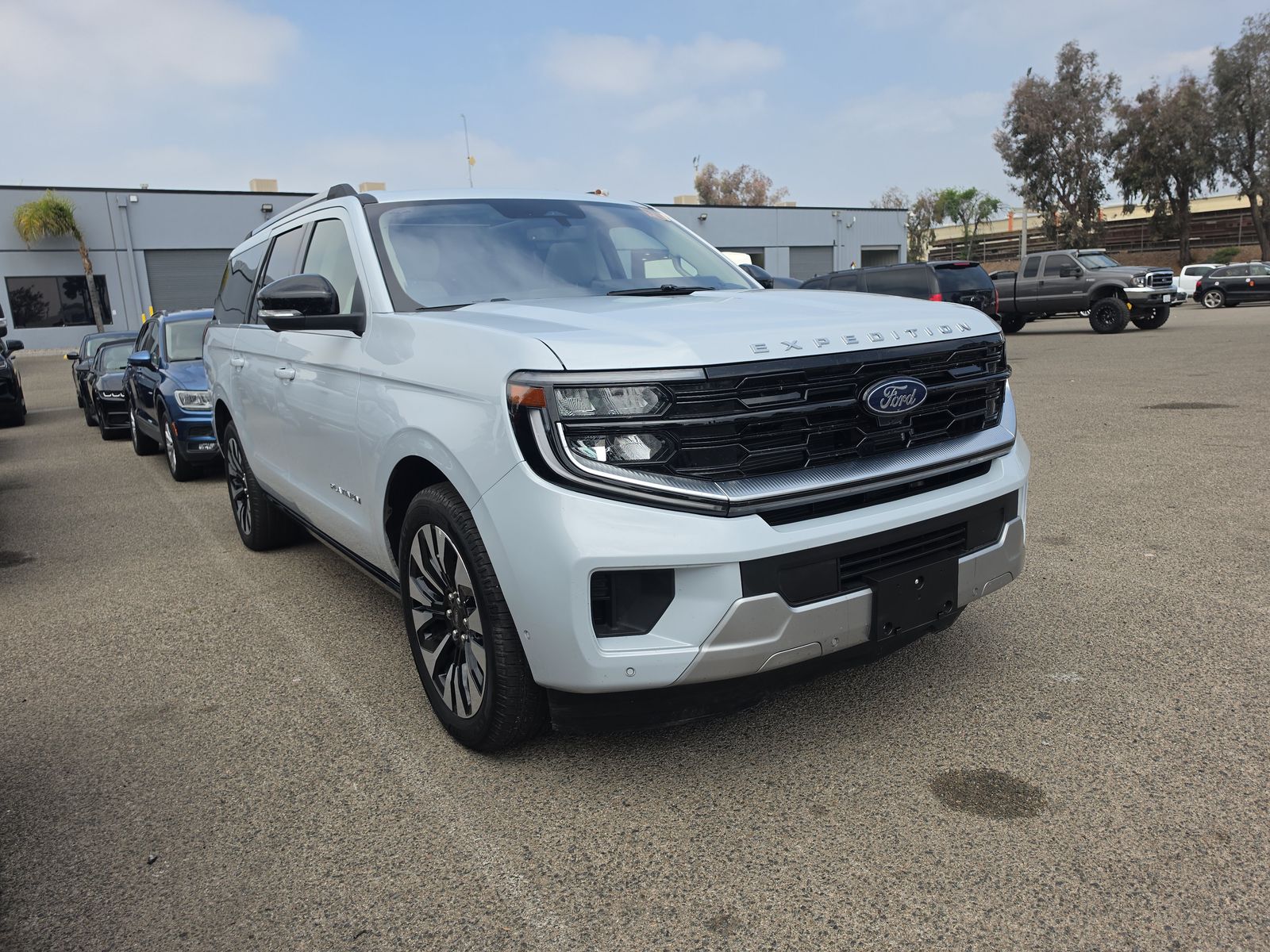 FORD EXPEDITION MAX - 4